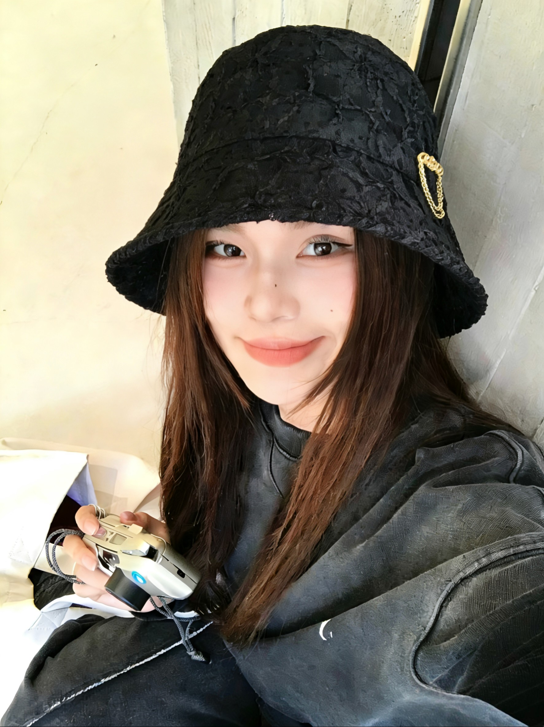 💛配防尘袋【CHANEL香奈儿】2026春夏新款蕾丝水钻款小香渔夫帽，独特设计～复古文艺的一款