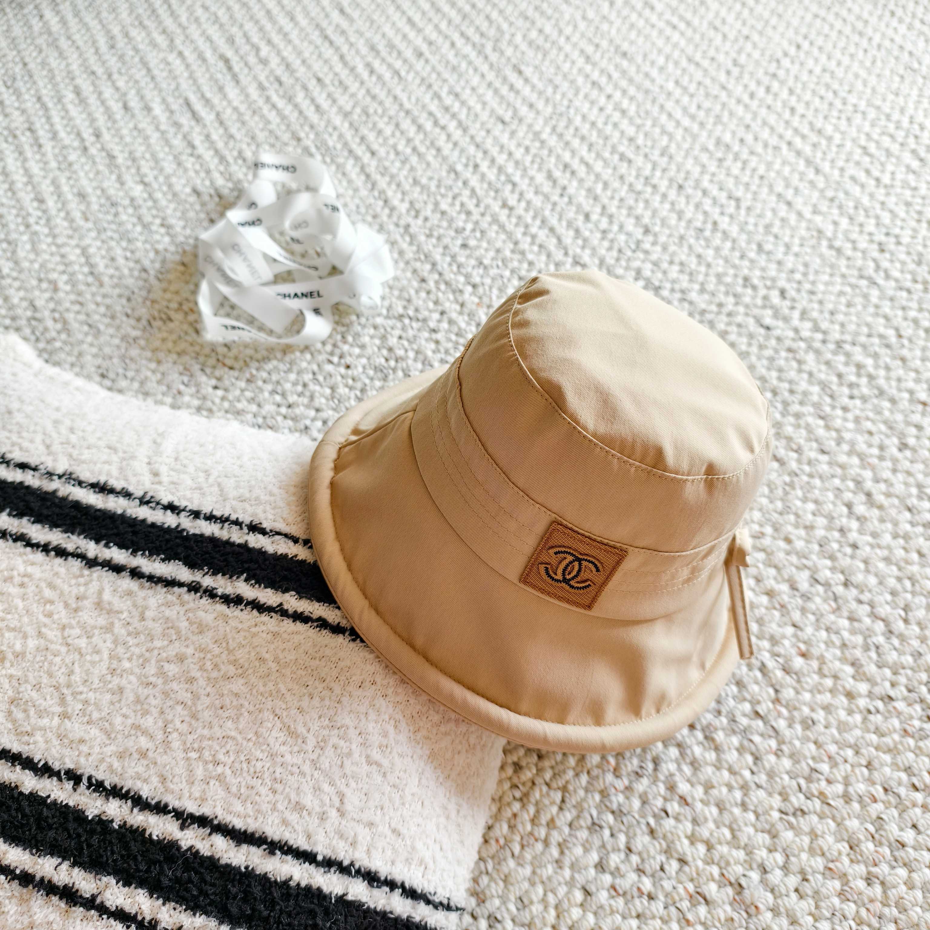 💛配防尘袋【Chanel香奈儿】2026春夏新款日系日常简约款渔夫帽，独特设计～复古文艺的一款