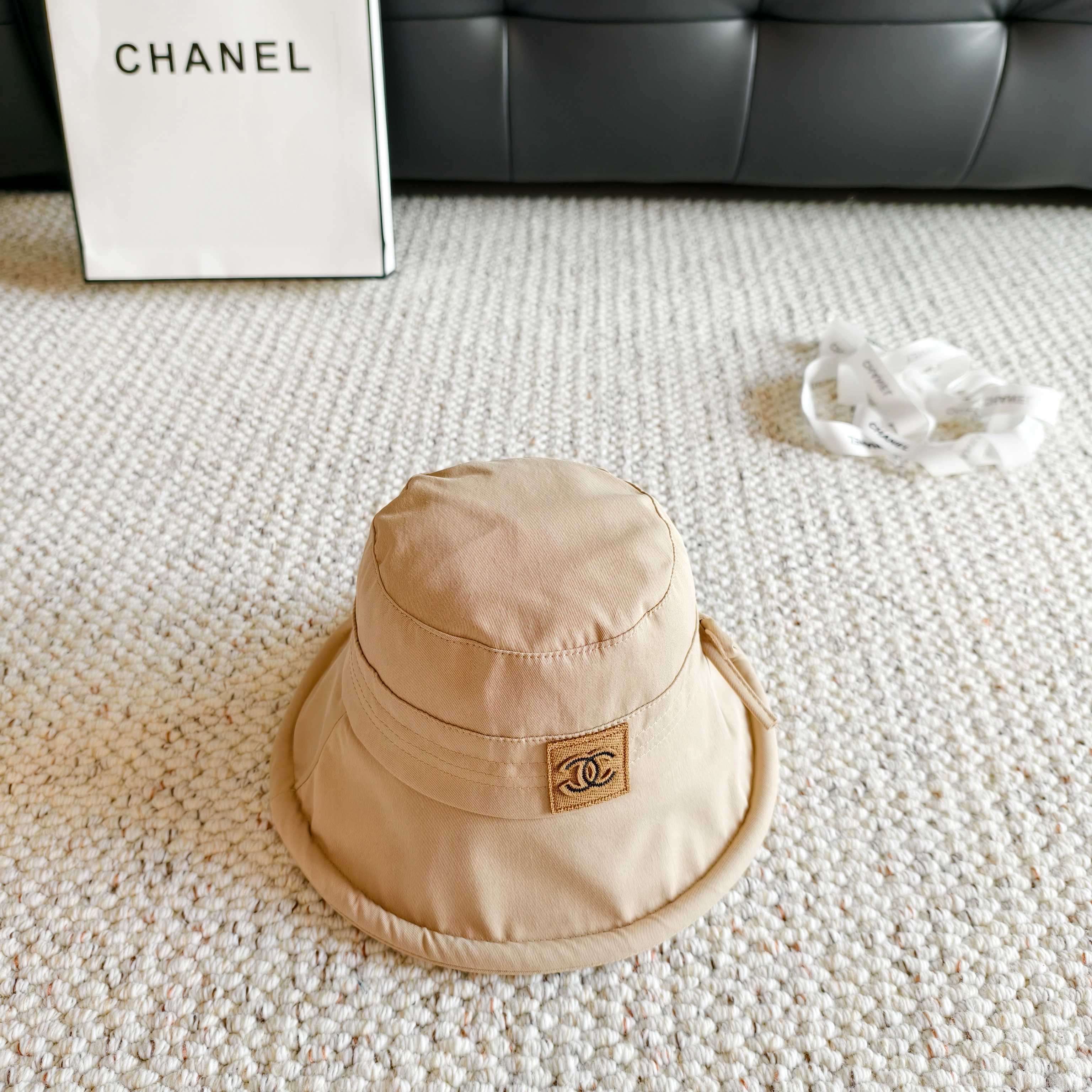 💛配防尘袋【Chanel香奈儿】2026春夏新款日系日常简约款渔夫帽，独特设计～复古文艺的一款