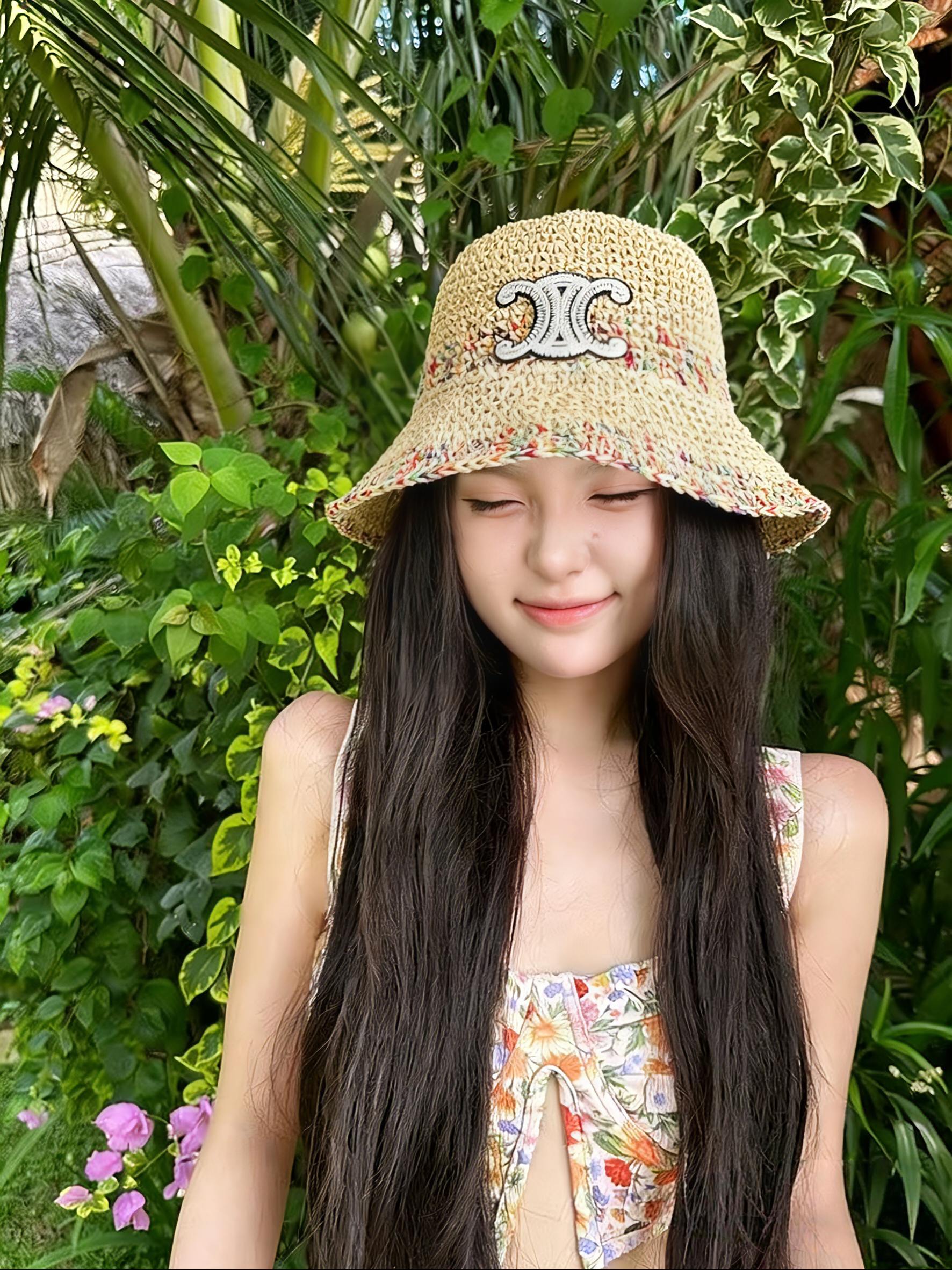 💛配防尘袋【CELINE赛琳】2026春夏新款草编日常简约款渔夫帽，独特设计～复古文艺的一款