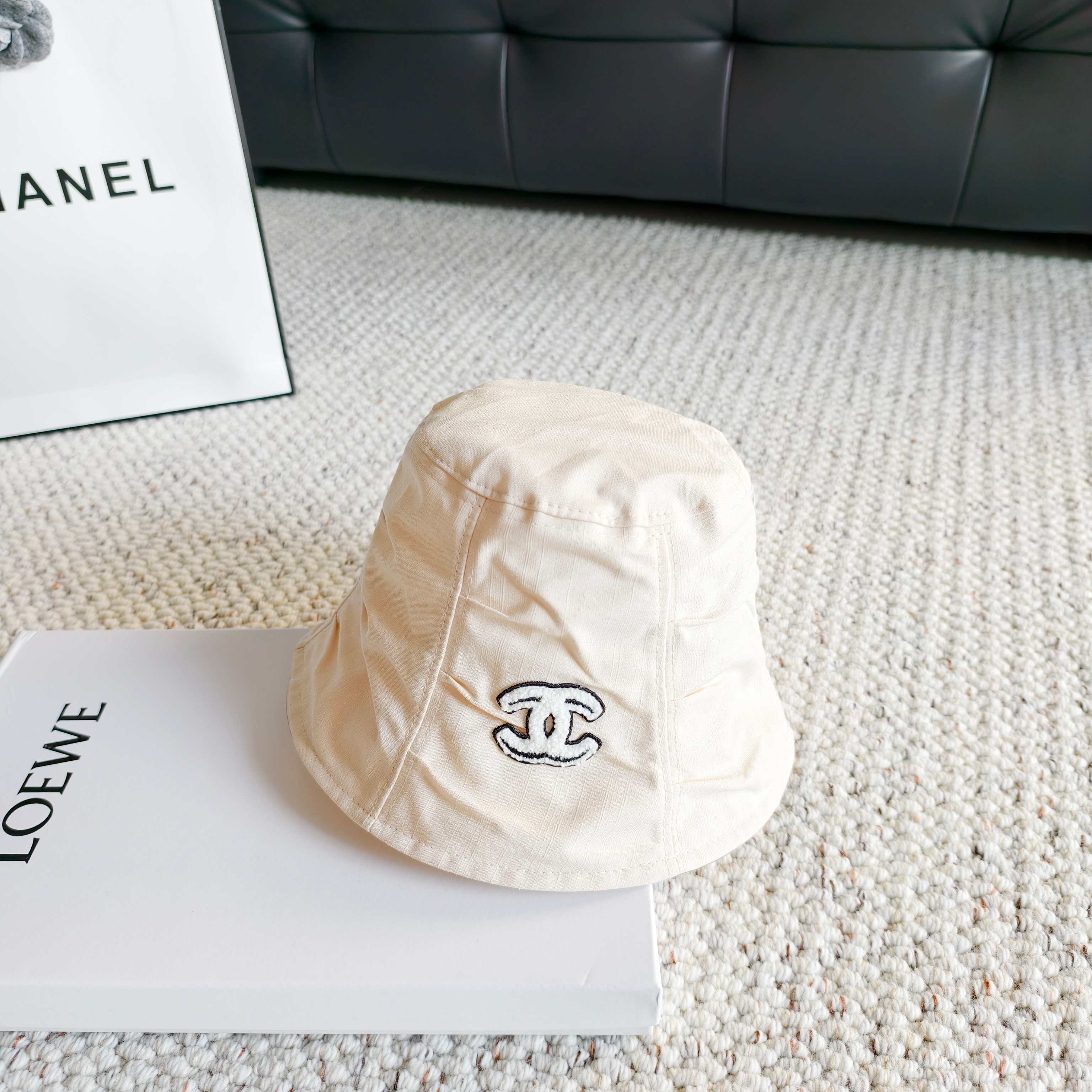 💛配防尘袋【CHANEL香奈儿】2026春夏新款日常简约桶帽渔夫帽，独特设计～复古文艺的一款