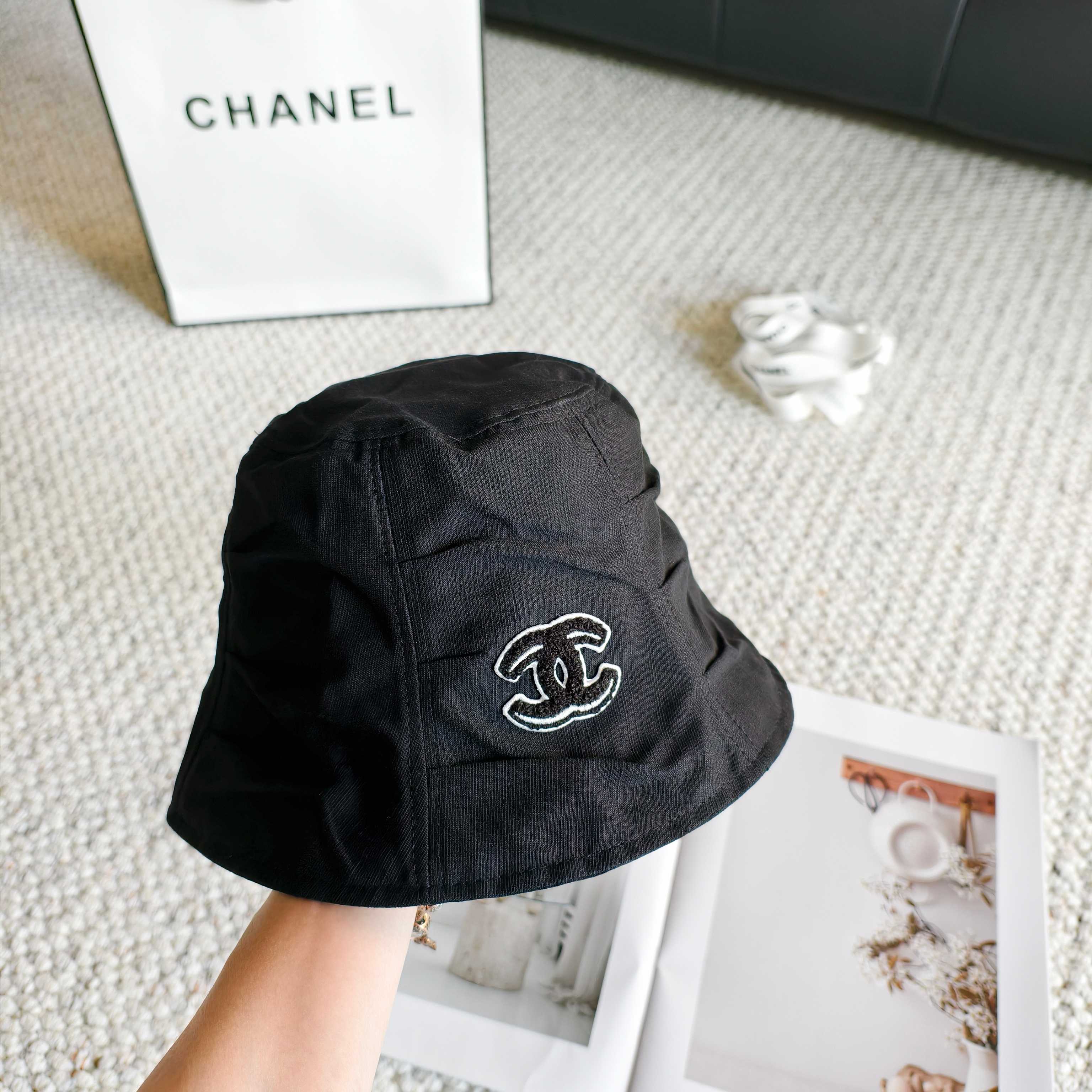 💛配防尘袋【CHANEL香奈儿】2026春夏新款日常简约桶帽渔夫帽，独特设计～复古文艺的一款