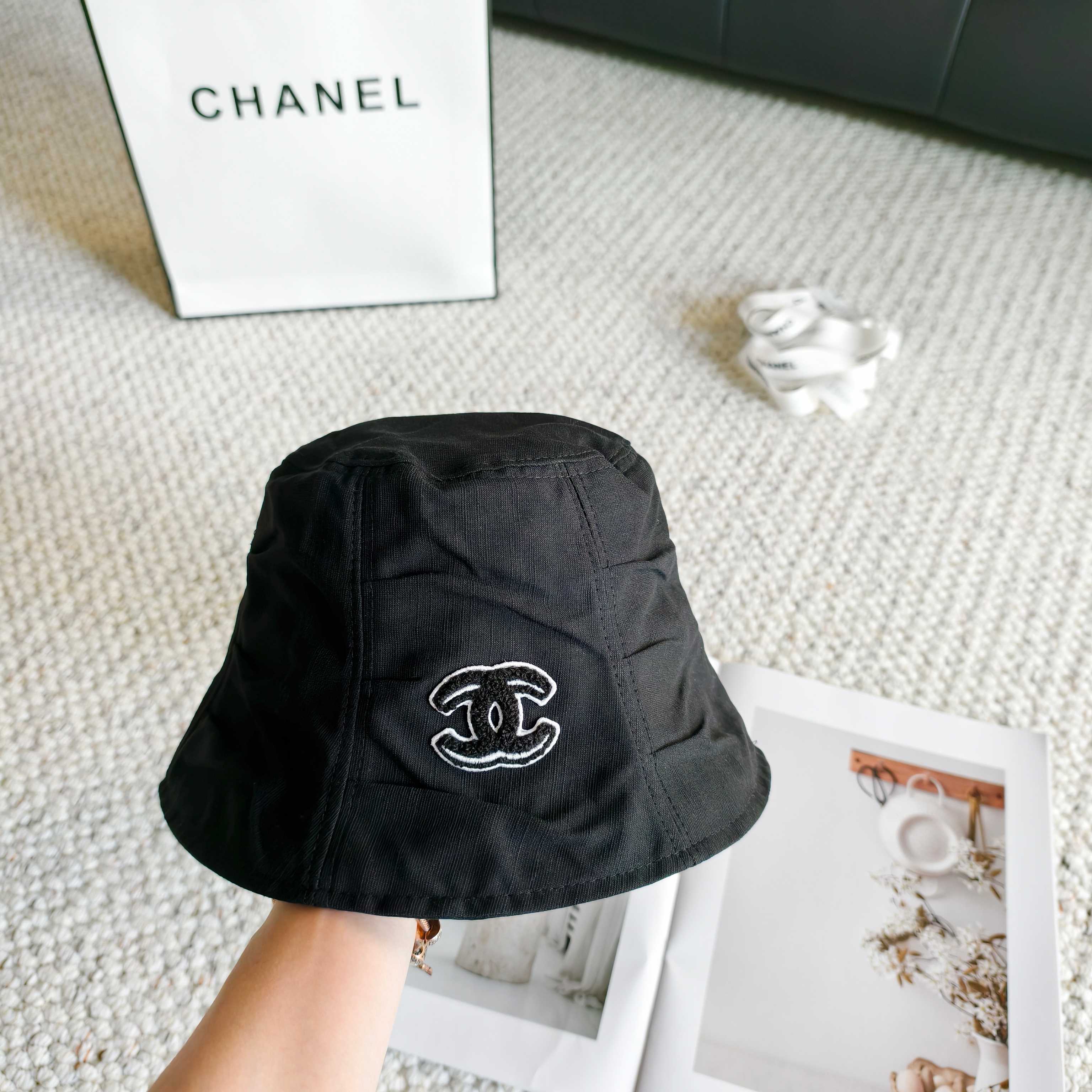 💛配防尘袋【CHANEL香奈儿】2026春夏新款日常简约桶帽渔夫帽，独特设计～复古文艺的一款