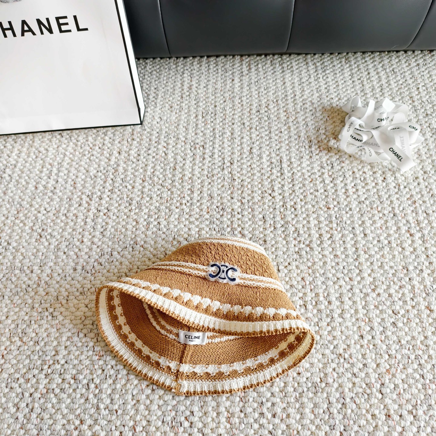 💛配防尘袋【Celine赛琳】2026春夏新款日系日常简约款小桶帽渔夫帽，独特设计～复古文艺的一款