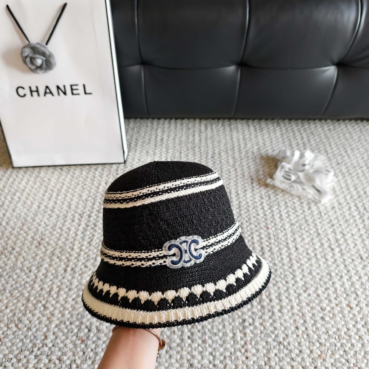 💛配防尘袋【Celine赛琳】2026春夏新款日系日常简约款小桶帽渔夫帽，独特设计～复古文艺的一款