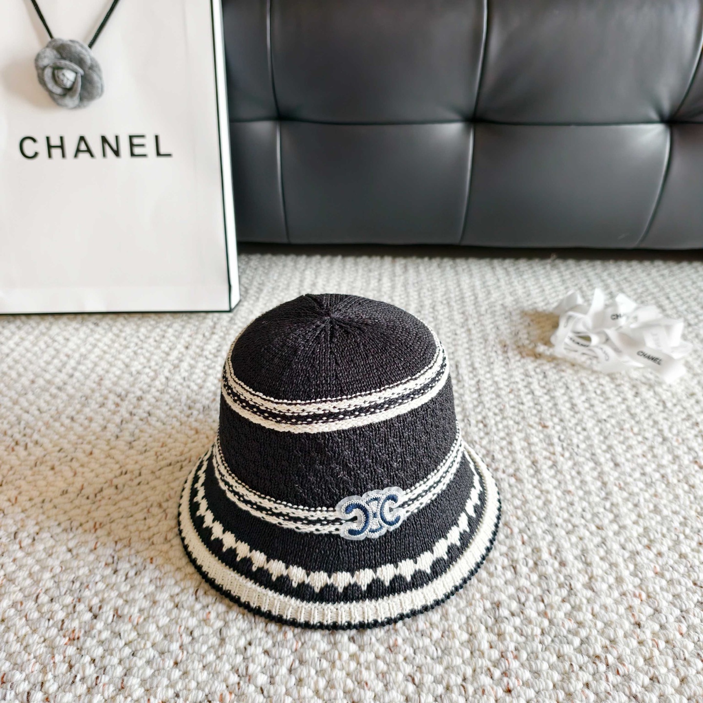 💛配防尘袋【Celine赛琳】2026春夏新款日系日常简约款小桶帽渔夫帽，独特设计～复古文艺的一款