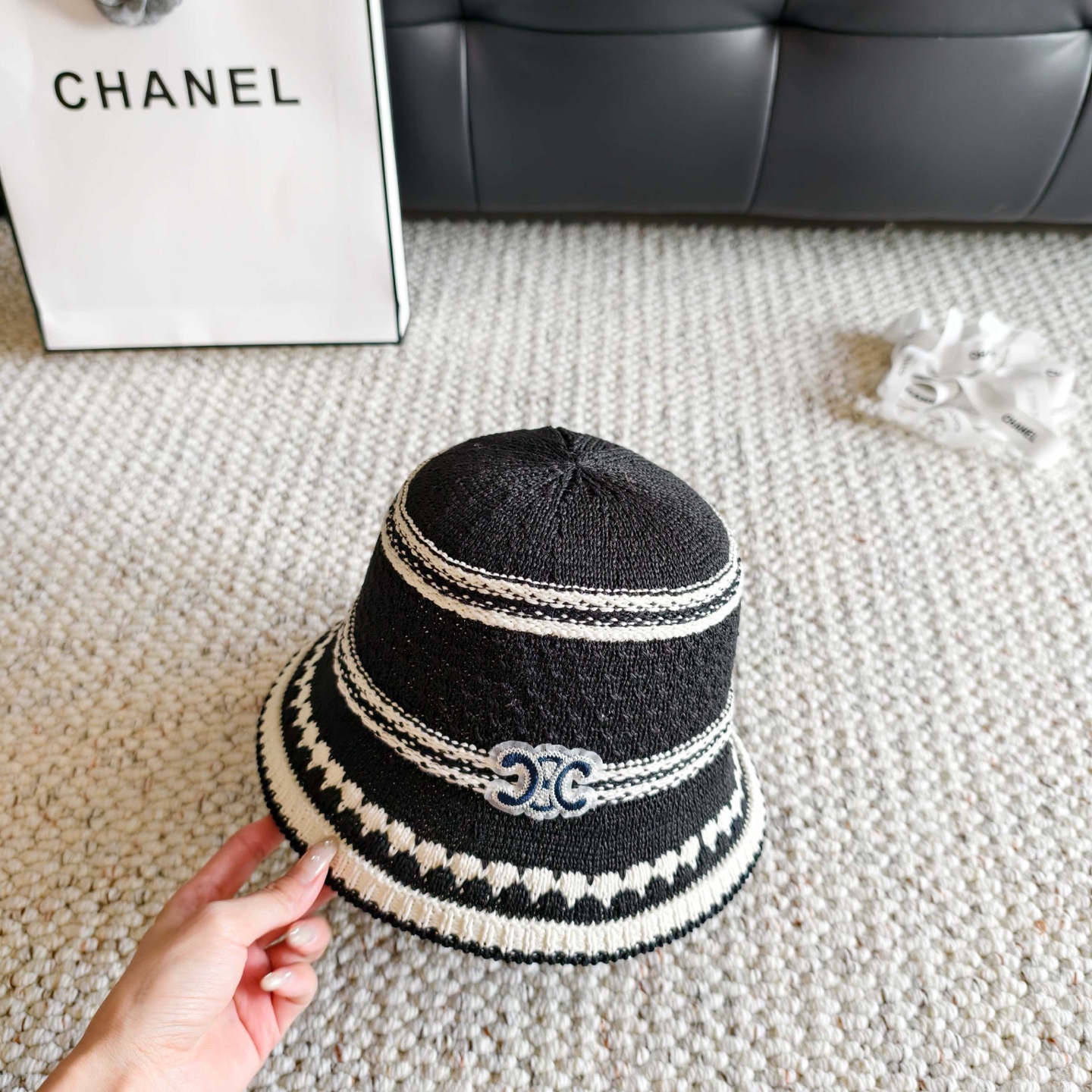 💛配防尘袋【Celine赛琳】2026春夏新款日系日常简约款小桶帽渔夫帽，独特设计～复古文艺的一款