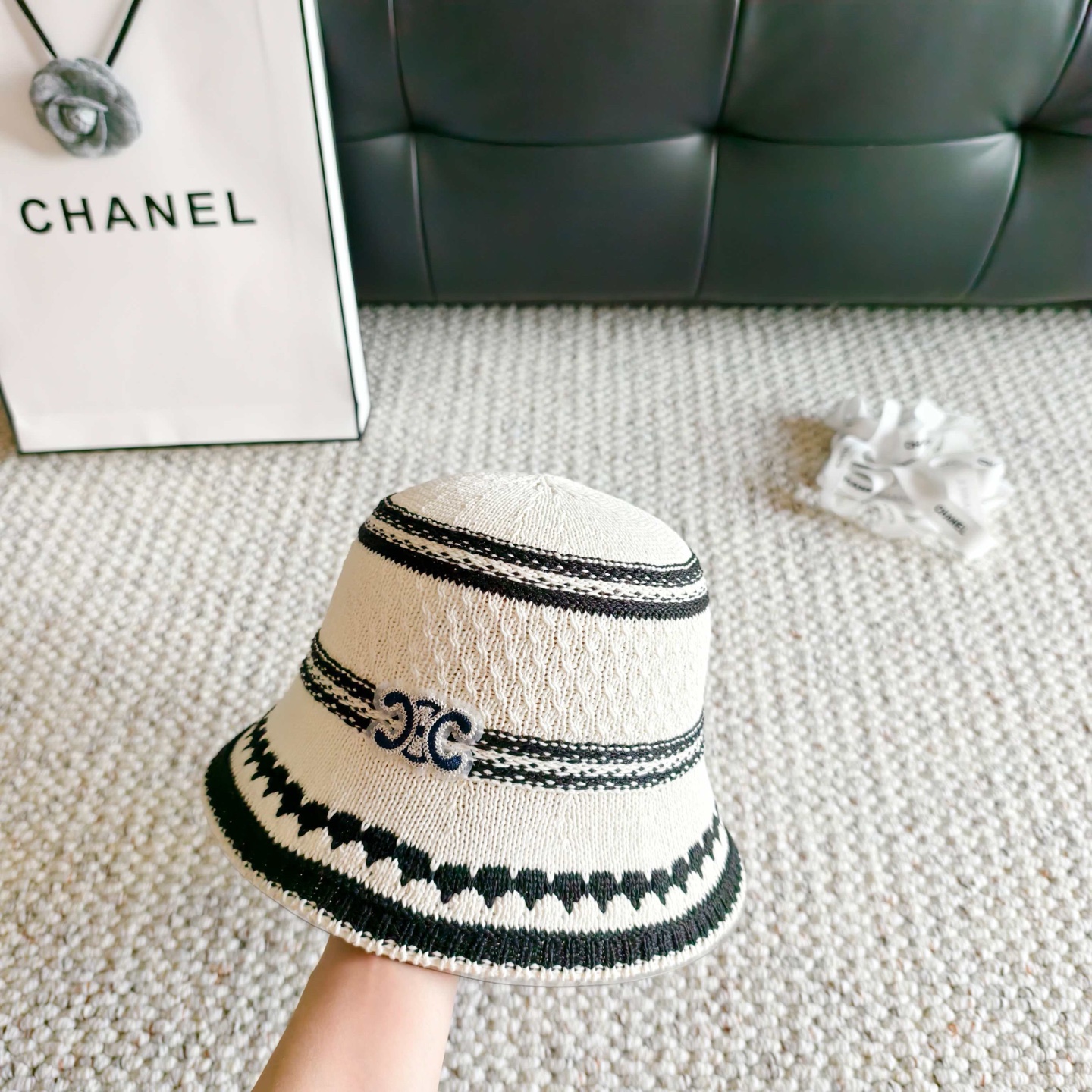 💛配防尘袋【Celine赛琳】2026春夏新款日系日常简约款小桶帽渔夫帽，独特设计～复古文艺的一款