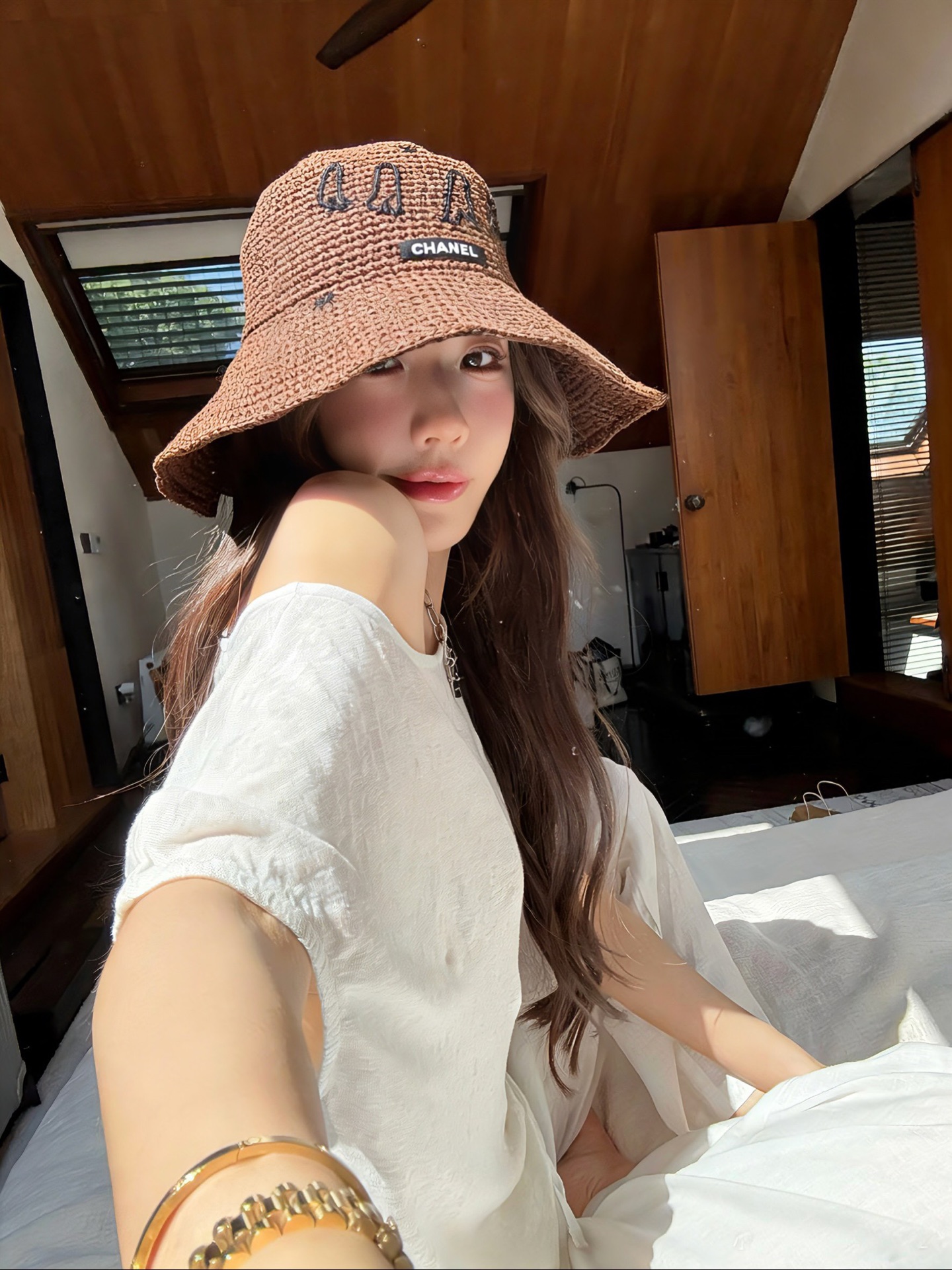 💛配防尘袋【Chanel香奈儿】2026春夏新款密织刺绣重工款渔夫帽，独特设计～复古文艺的一款