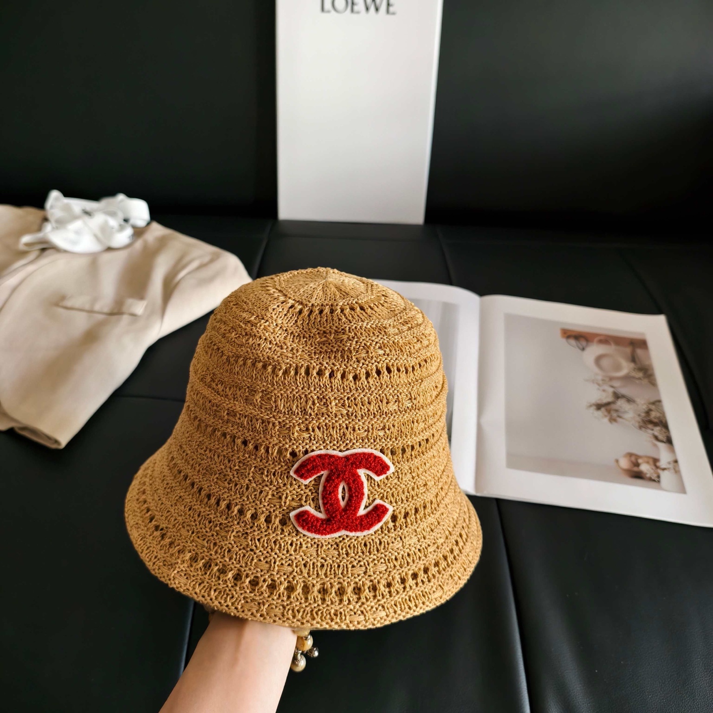 💛配防尘袋【CHANEL香奈儿】2026新款小香风小桶帽渔夫帽，独特设计～复古文艺的一款