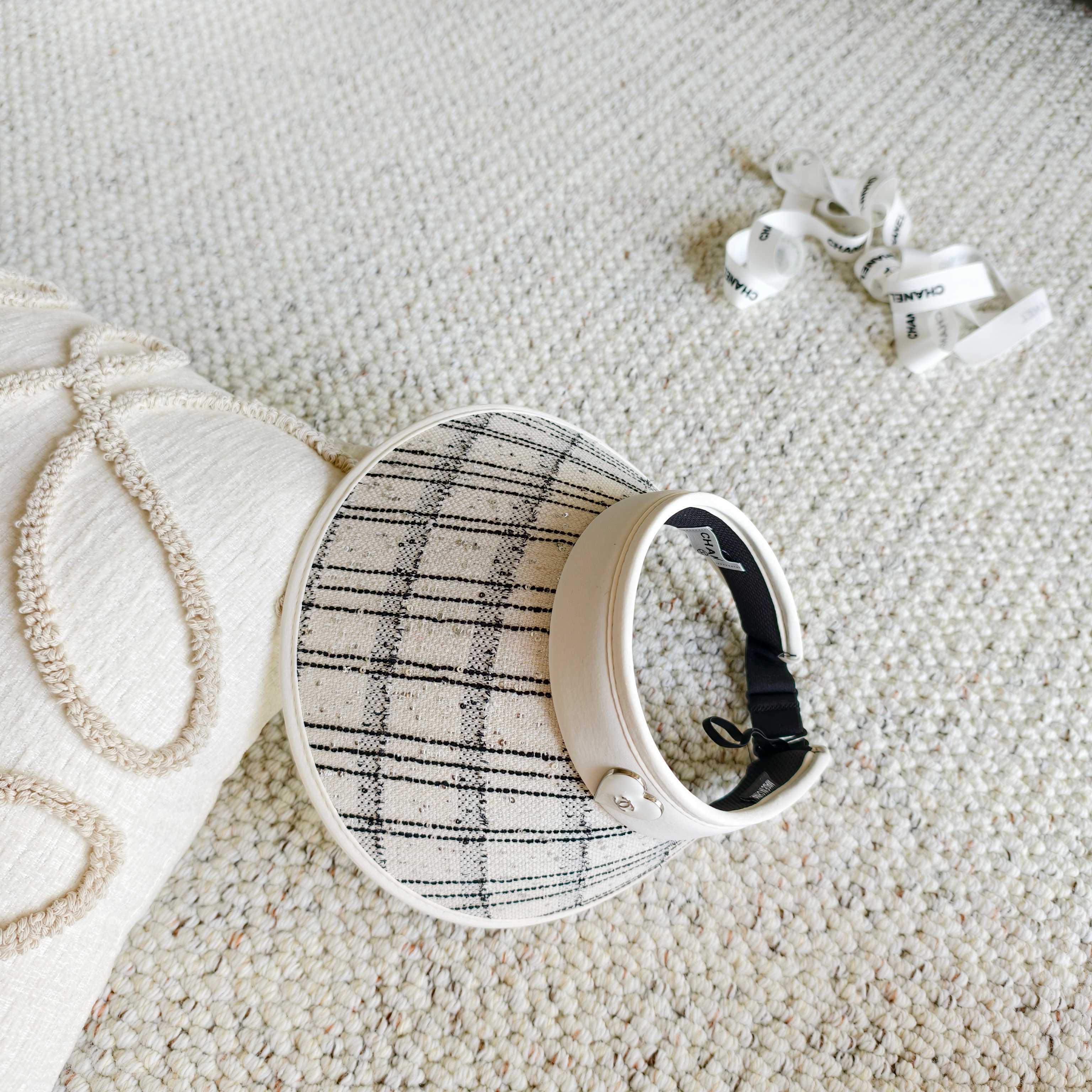 💛配防尘袋 【Chanel香奈儿】2026新款独家款小香遮阳帽空顶帽，🔆遮阳百搭～休闲出街神器