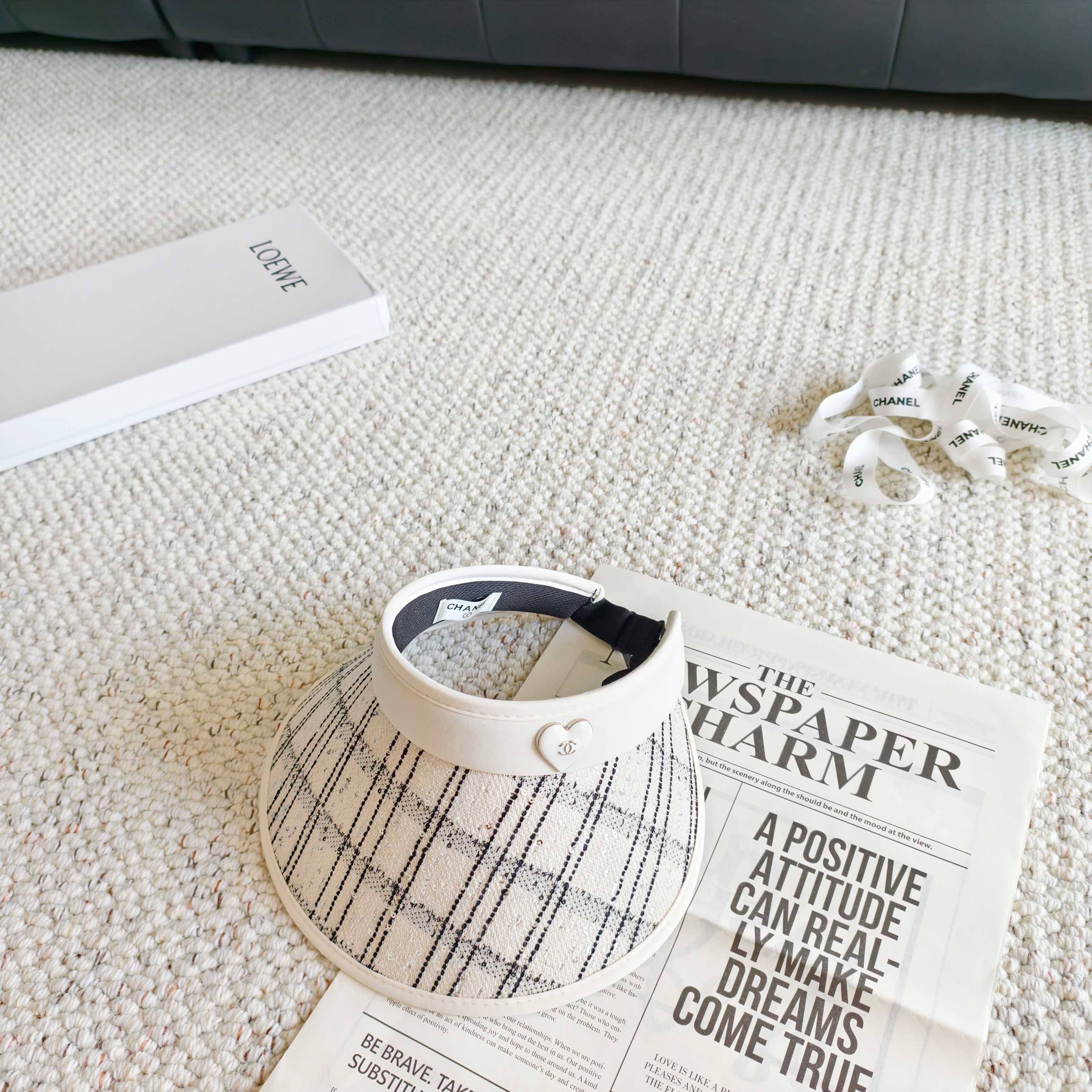 💛配防尘袋 【Chanel香奈儿】2026新款独家款小香遮阳帽空顶帽，🔆遮阳百搭～休闲出街神器