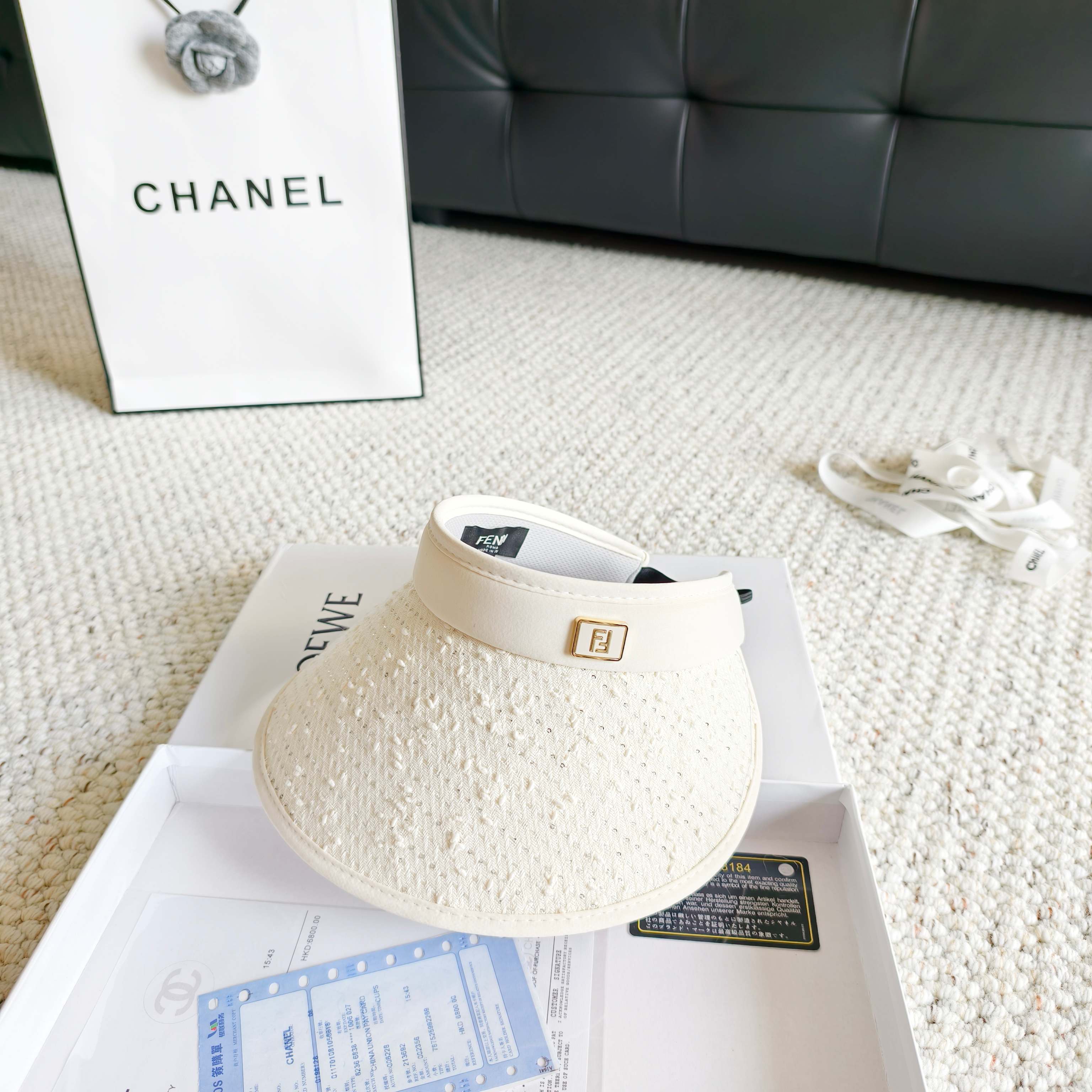 💛配防尘袋 【FENDI芬迪】2026新款独家款小香遮阳帽空顶帽，🔆遮阳百搭～休闲出街神器