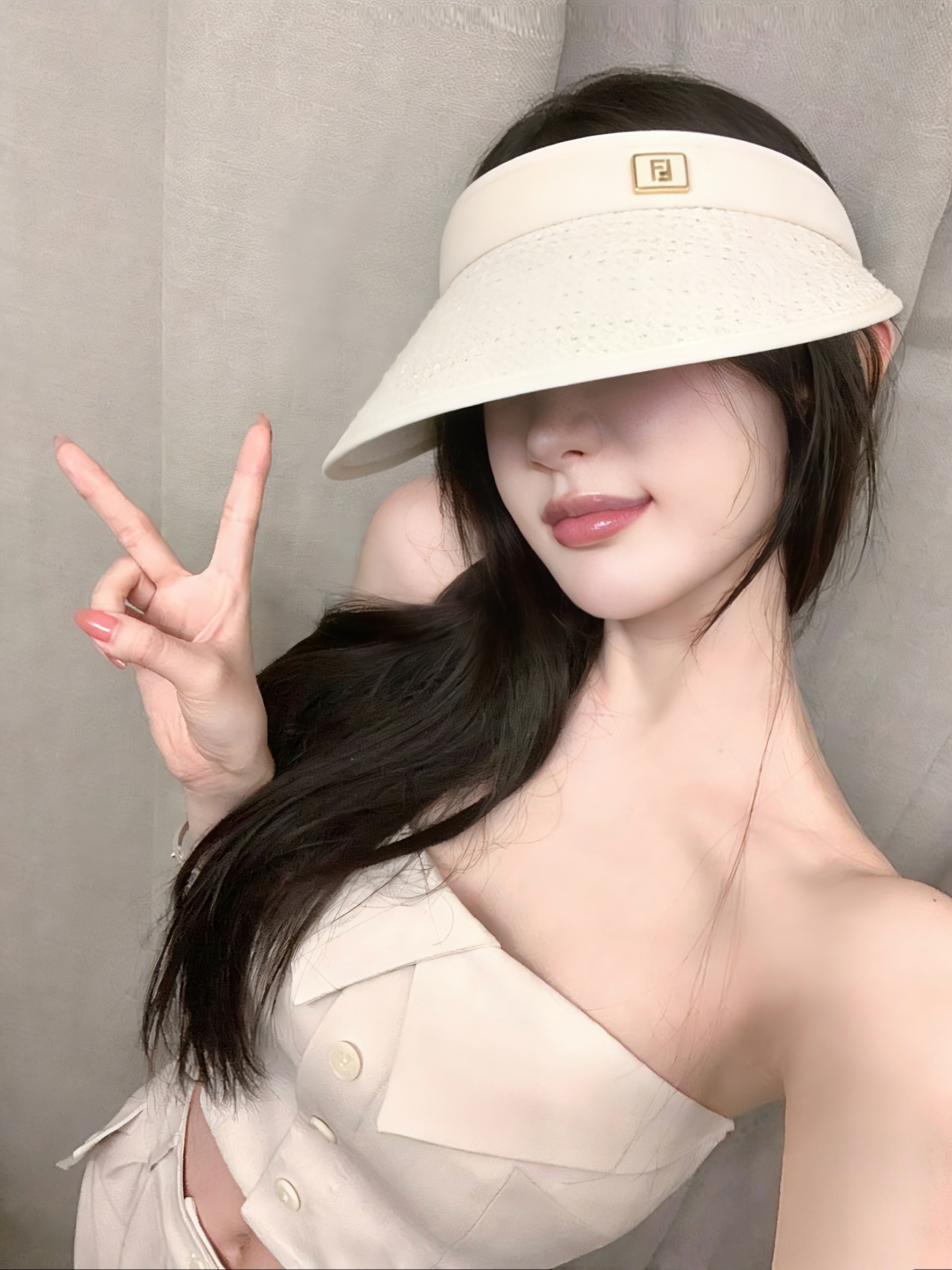 💛配防尘袋 【FENDI芬迪】2026新款独家款小香遮阳帽空顶帽，🔆遮阳百搭～休闲出街神器