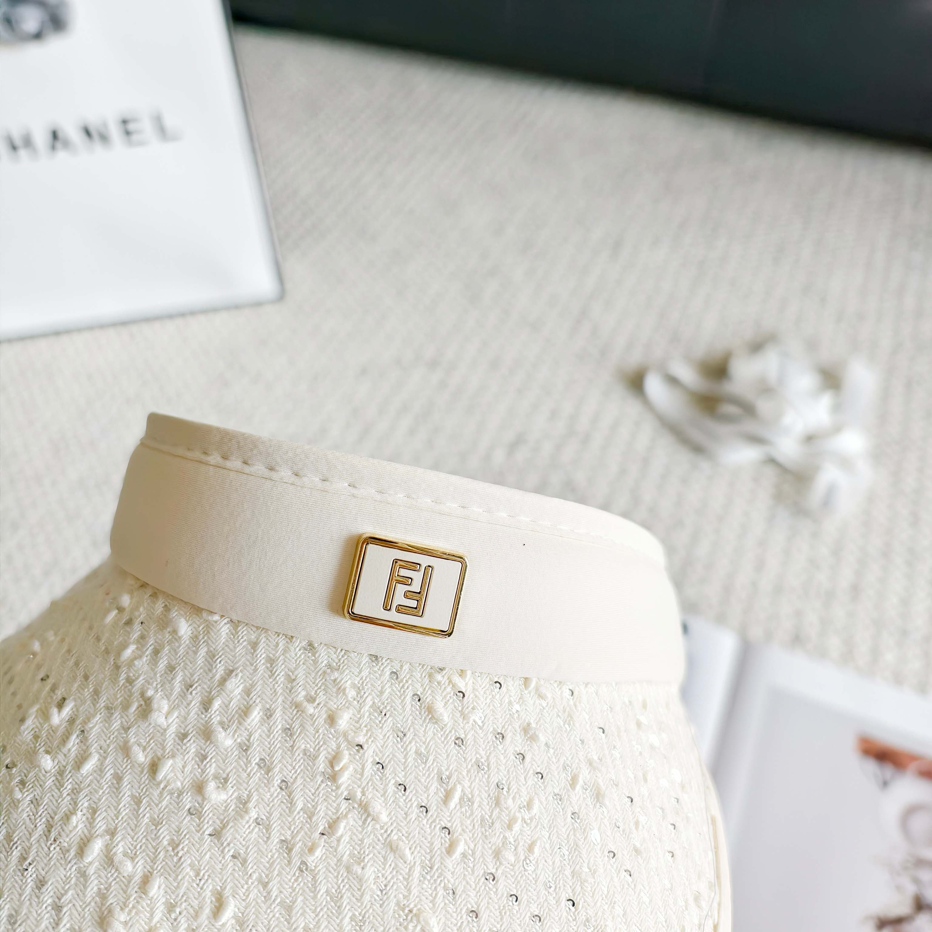 💛配防尘袋 【FENDI芬迪】2026新款独家款小香遮阳帽空顶帽，🔆遮阳百搭～休闲出街神器