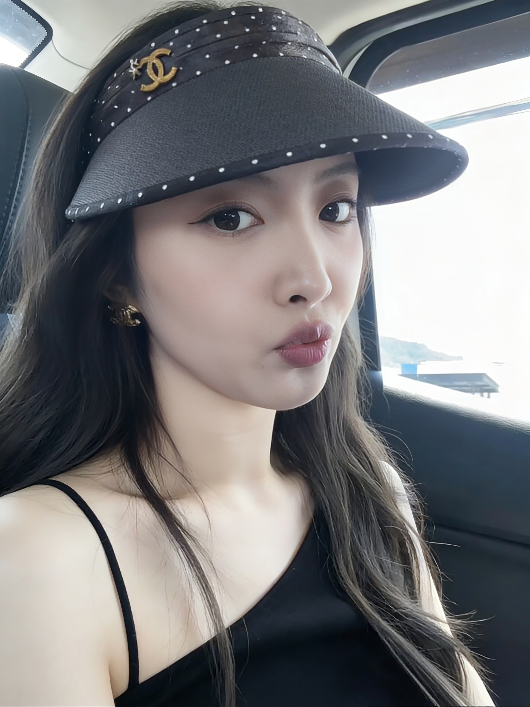 💛配防尘袋 【Chanel香奈儿】2026新款独家款小香拼接款遮阳帽空顶帽，🔆遮阳百搭～休闲出街神器