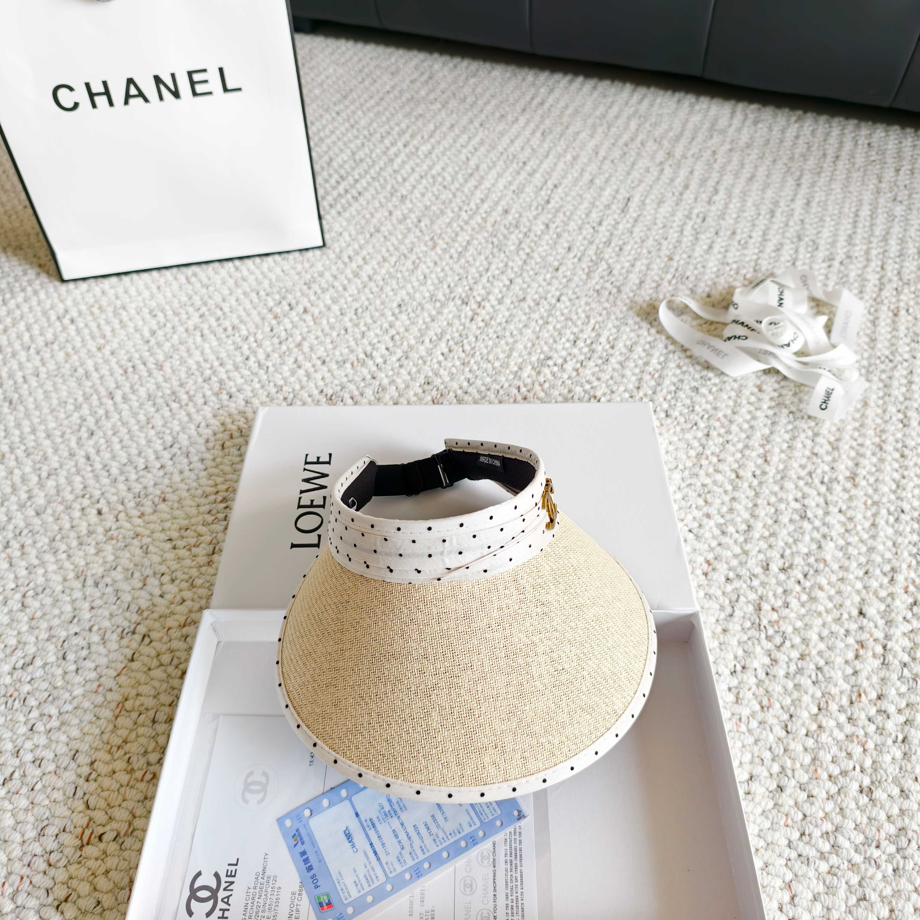 💛配防尘袋 【Chanel香奈儿】2026新款独家款小香拼接款遮阳帽空顶帽，🔆遮阳百搭～休闲出街神器