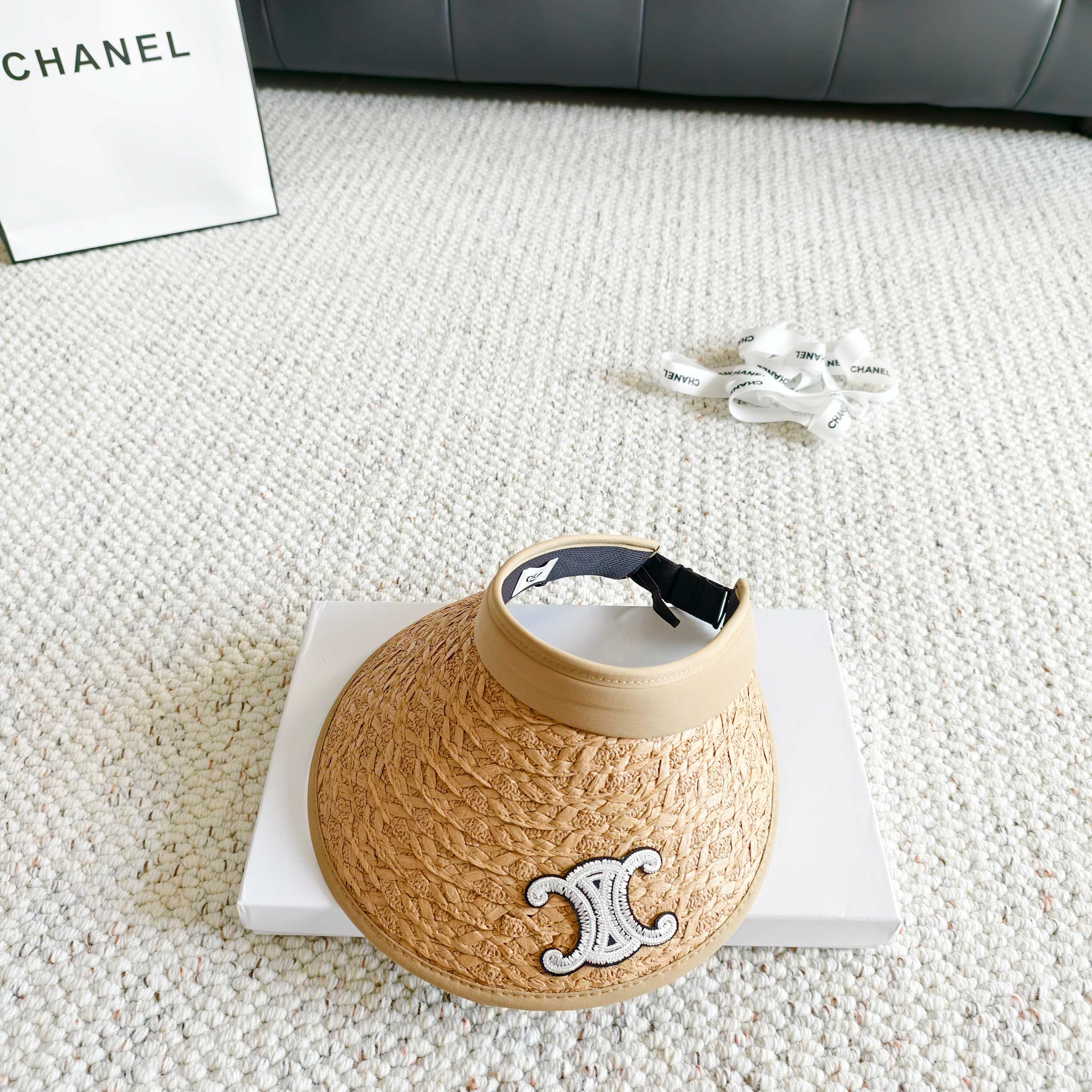 💛配防尘袋 【CELINE赛琳】2026新款独家款密织遮阳帽空顶帽，🔆遮阳百搭～休闲出街神器