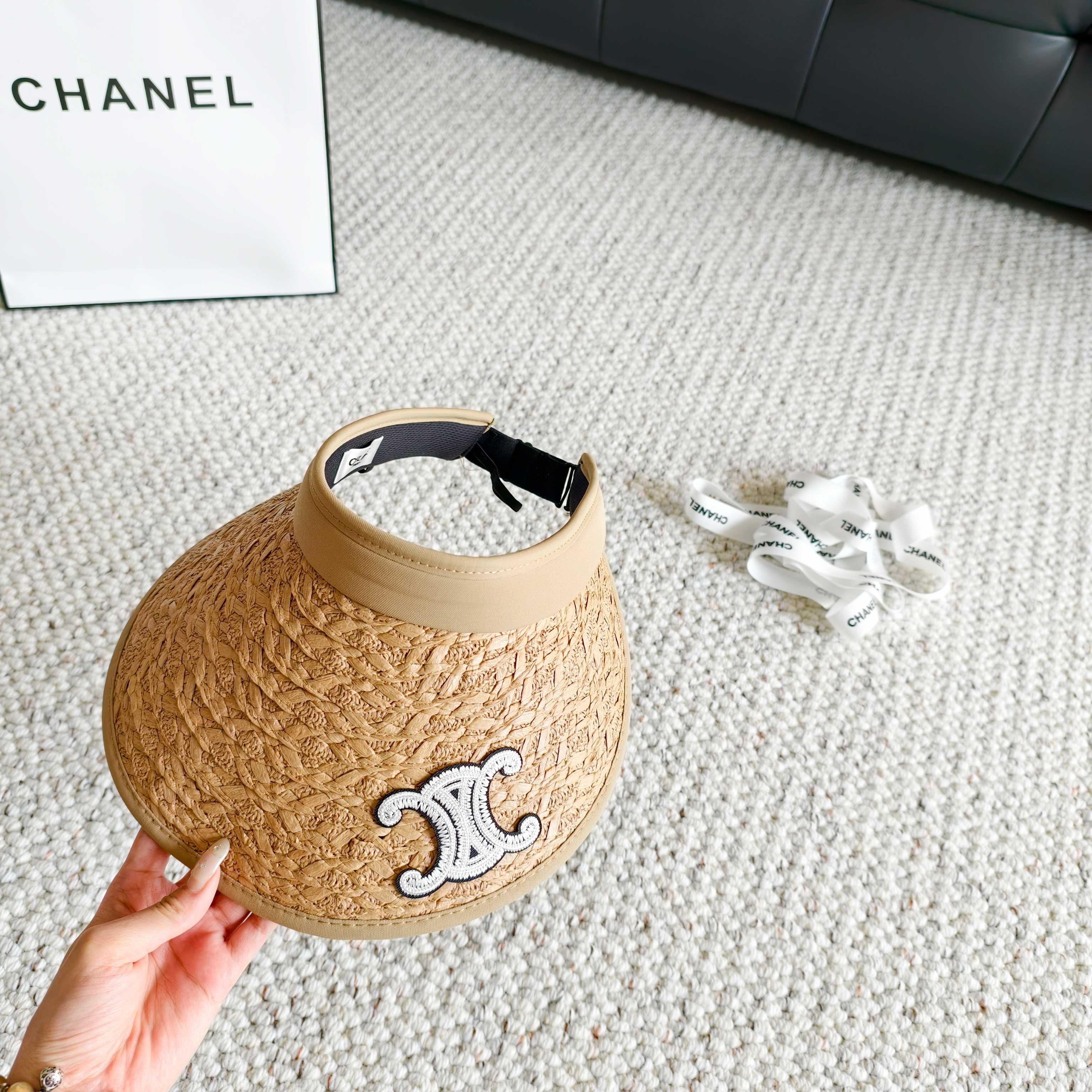 💛配防尘袋 【CELINE赛琳】2026新款独家款密织遮阳帽空顶帽，🔆遮阳百搭～休闲出街神器