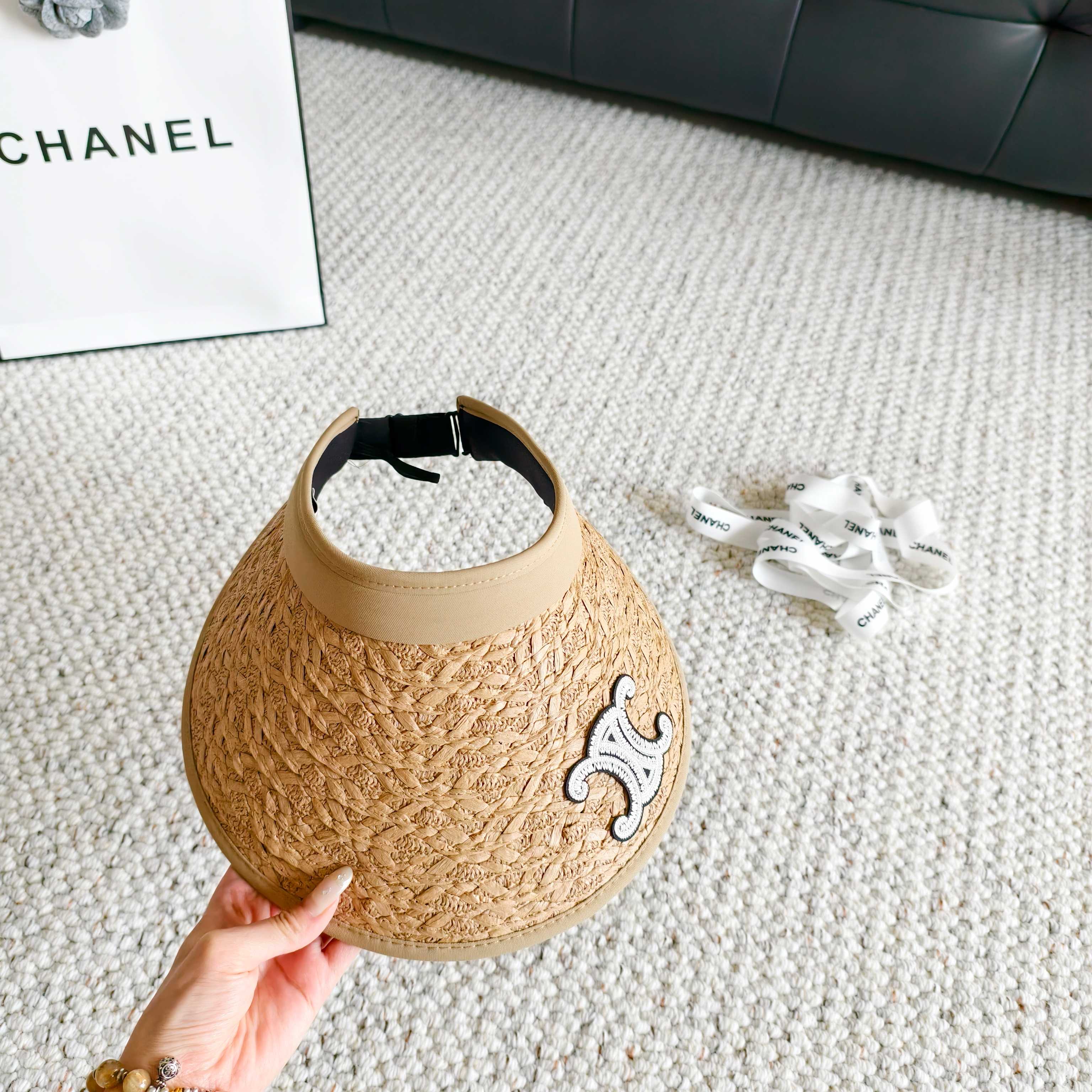 💛配防尘袋 【CELINE赛琳】2026新款独家款密织遮阳帽空顶帽，🔆遮阳百搭～休闲出街神器