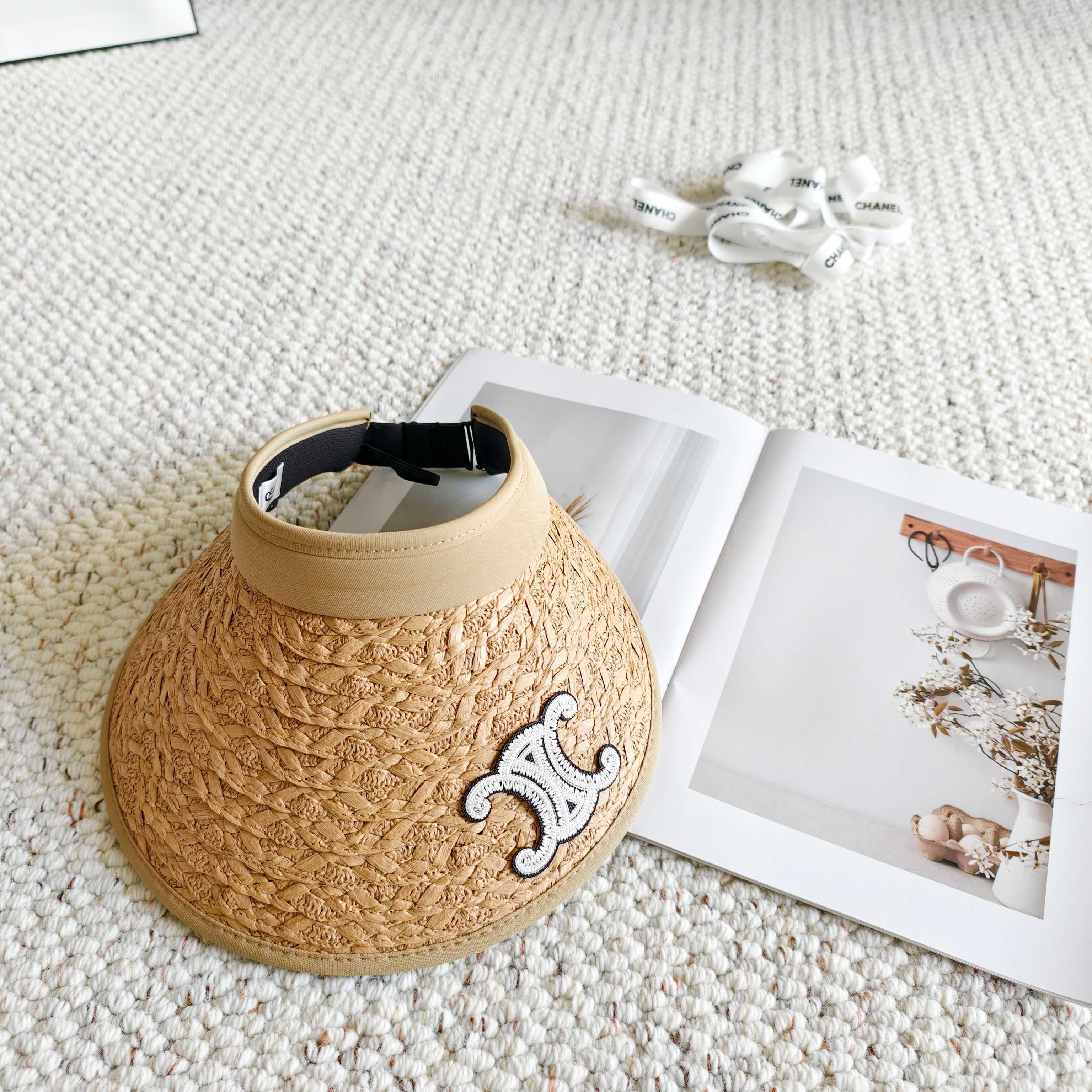 💛配防尘袋 【CELINE赛琳】2026新款独家款密织遮阳帽空顶帽，🔆遮阳百搭～休闲出街神器