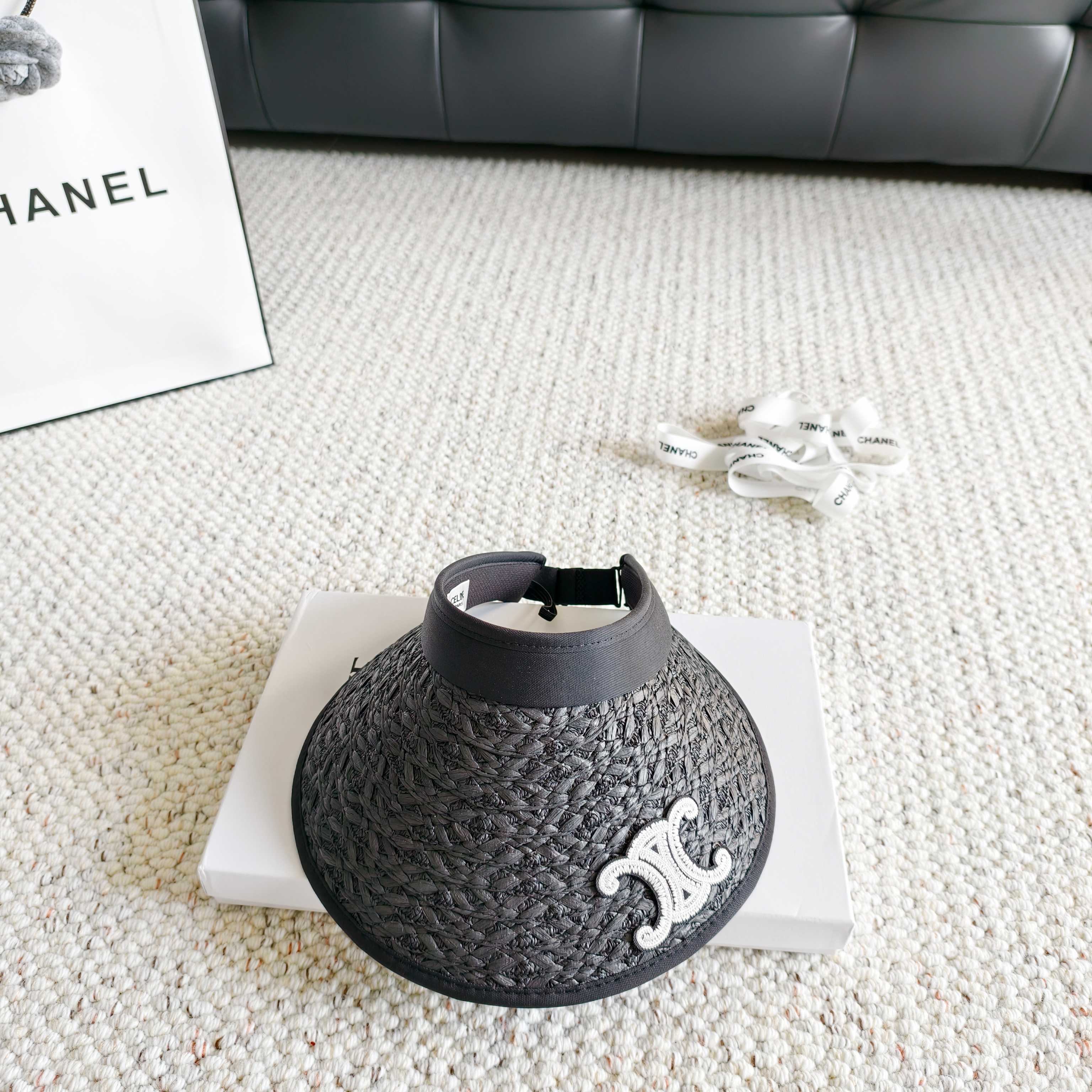 💛配防尘袋 【CELINE赛琳】2026新款独家款密织遮阳帽空顶帽，🔆遮阳百搭～休闲出街神器