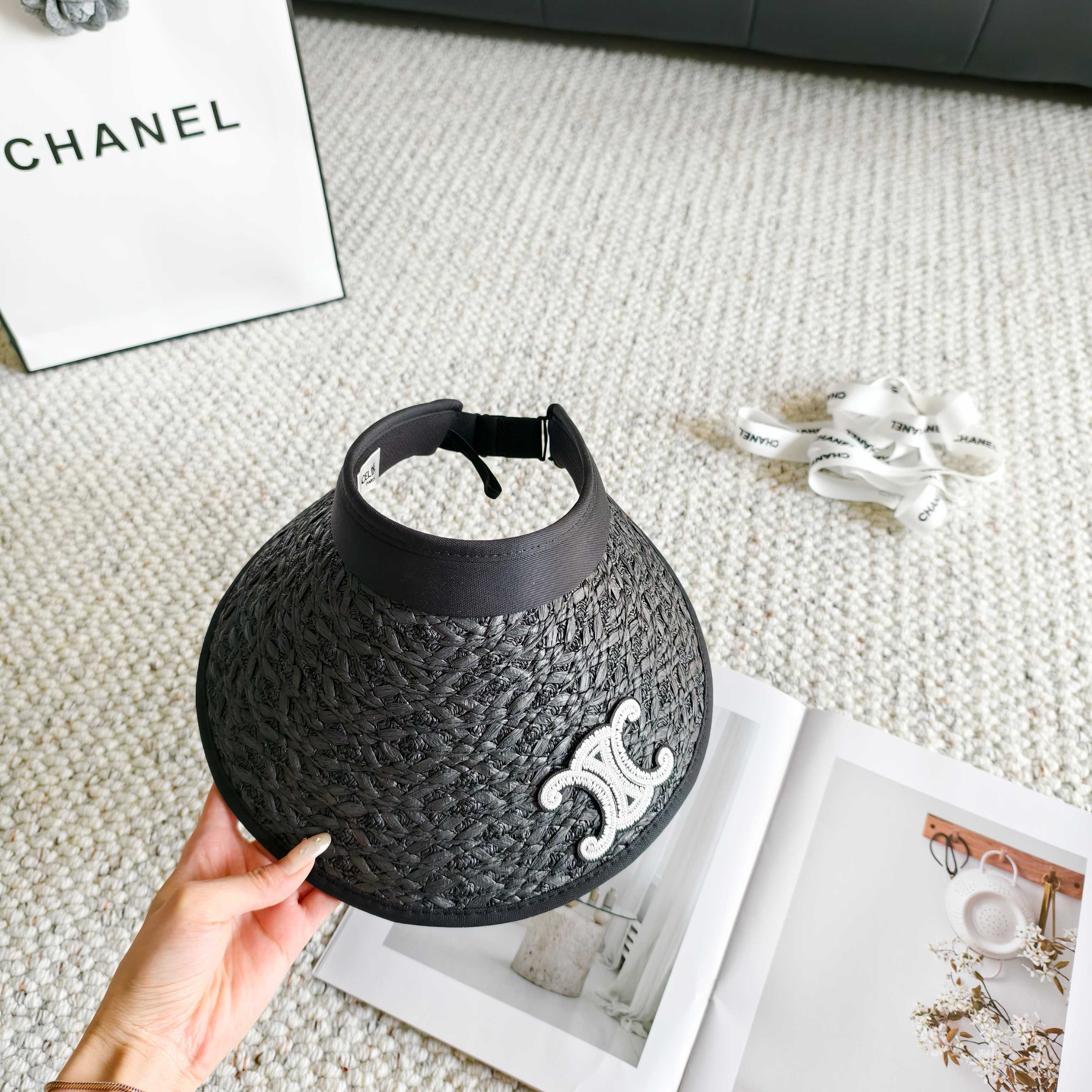 💛配防尘袋 【CELINE赛琳】2026新款独家款密织遮阳帽空顶帽，🔆遮阳百搭～休闲出街神器