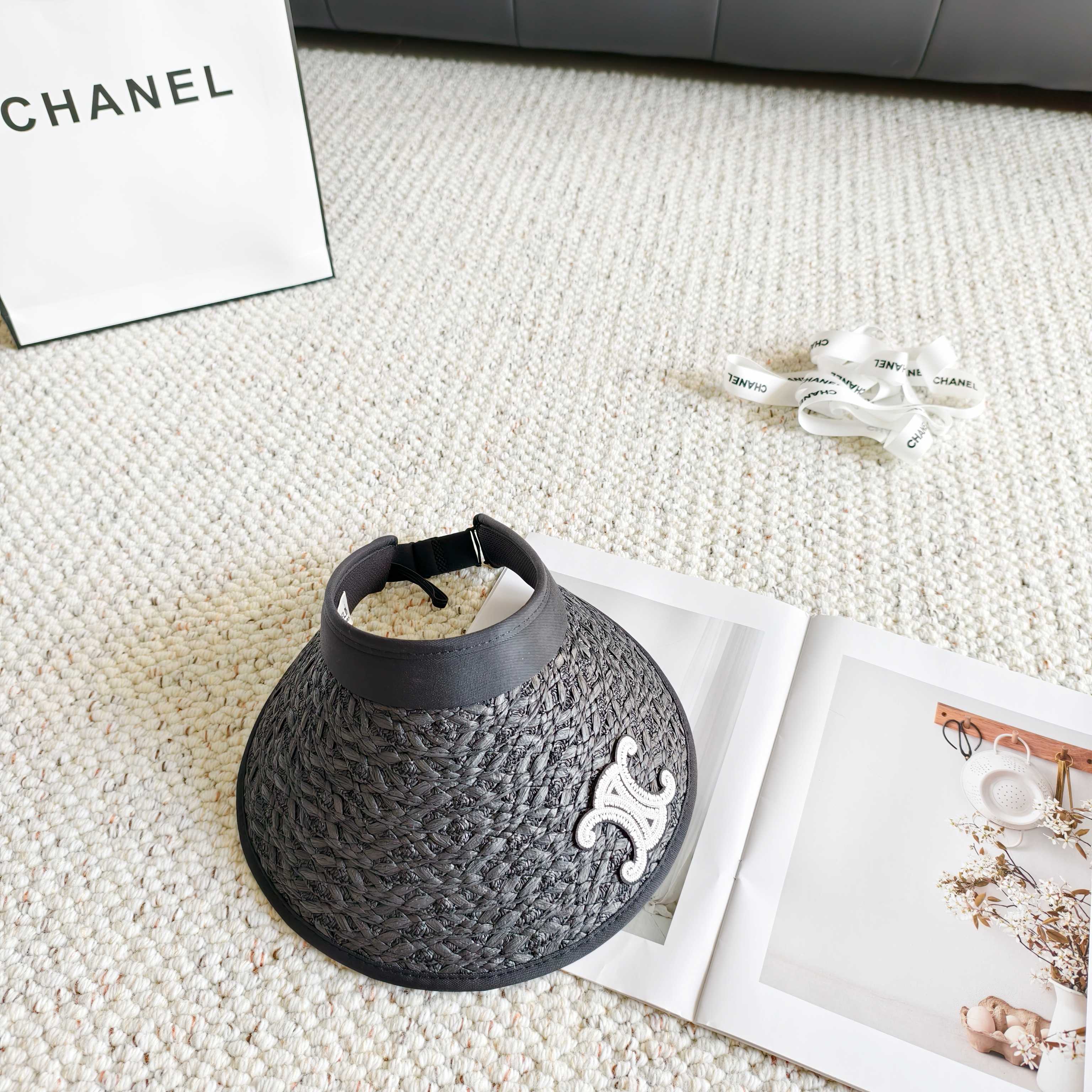 💛配防尘袋 【CELINE赛琳】2026新款独家款密织遮阳帽空顶帽，🔆遮阳百搭～休闲出街神器