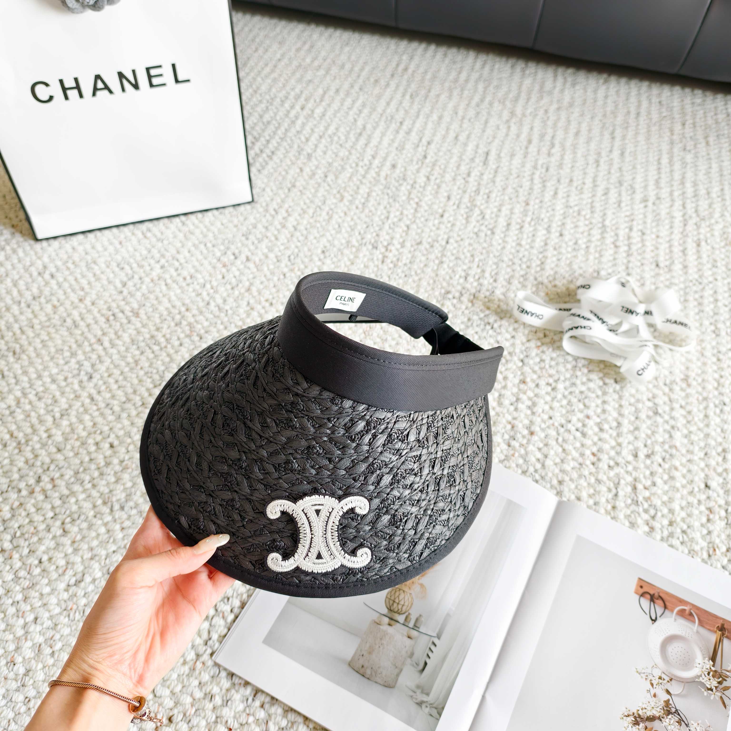 💛配防尘袋 【CELINE赛琳】2026新款独家款密织遮阳帽空顶帽，🔆遮阳百搭～休闲出街神器