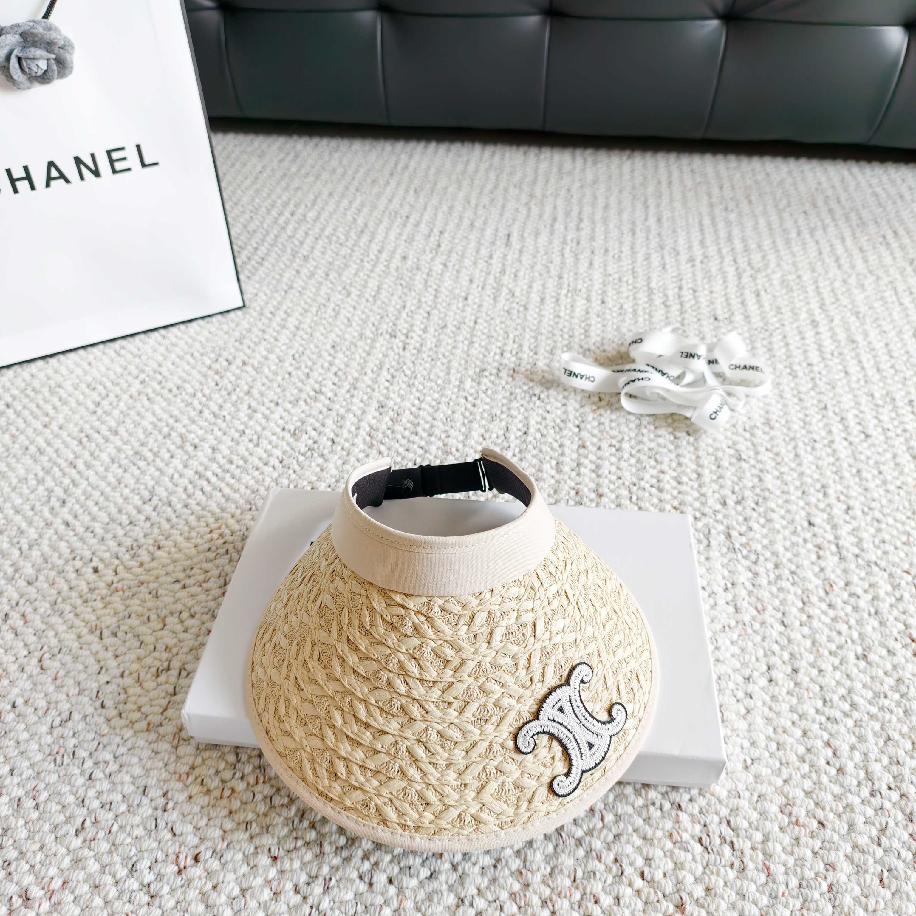 💛配防尘袋 【CELINE赛琳】2026新款独家款密织遮阳帽空顶帽，🔆遮阳百搭～休闲出街神器