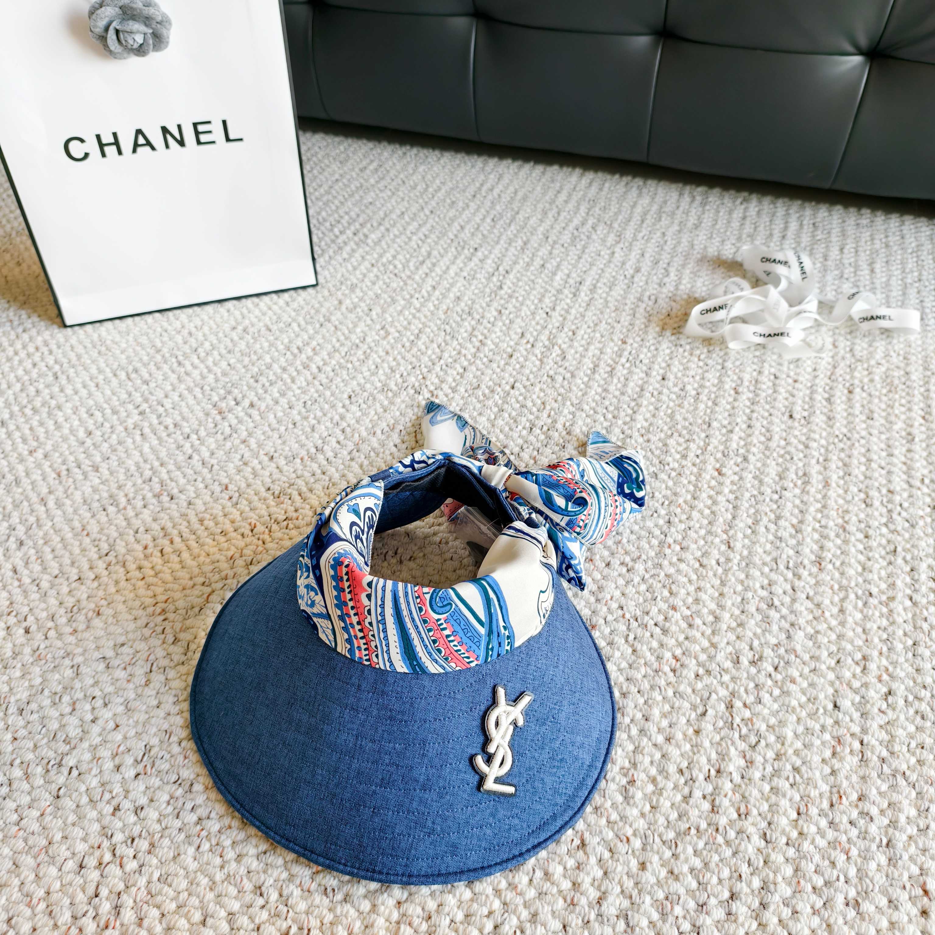 💛配防尘袋 【YSL圣罗兰】2026新款独家款民族风遮阳帽空顶帽，🔆遮阳百搭～休闲出街神器