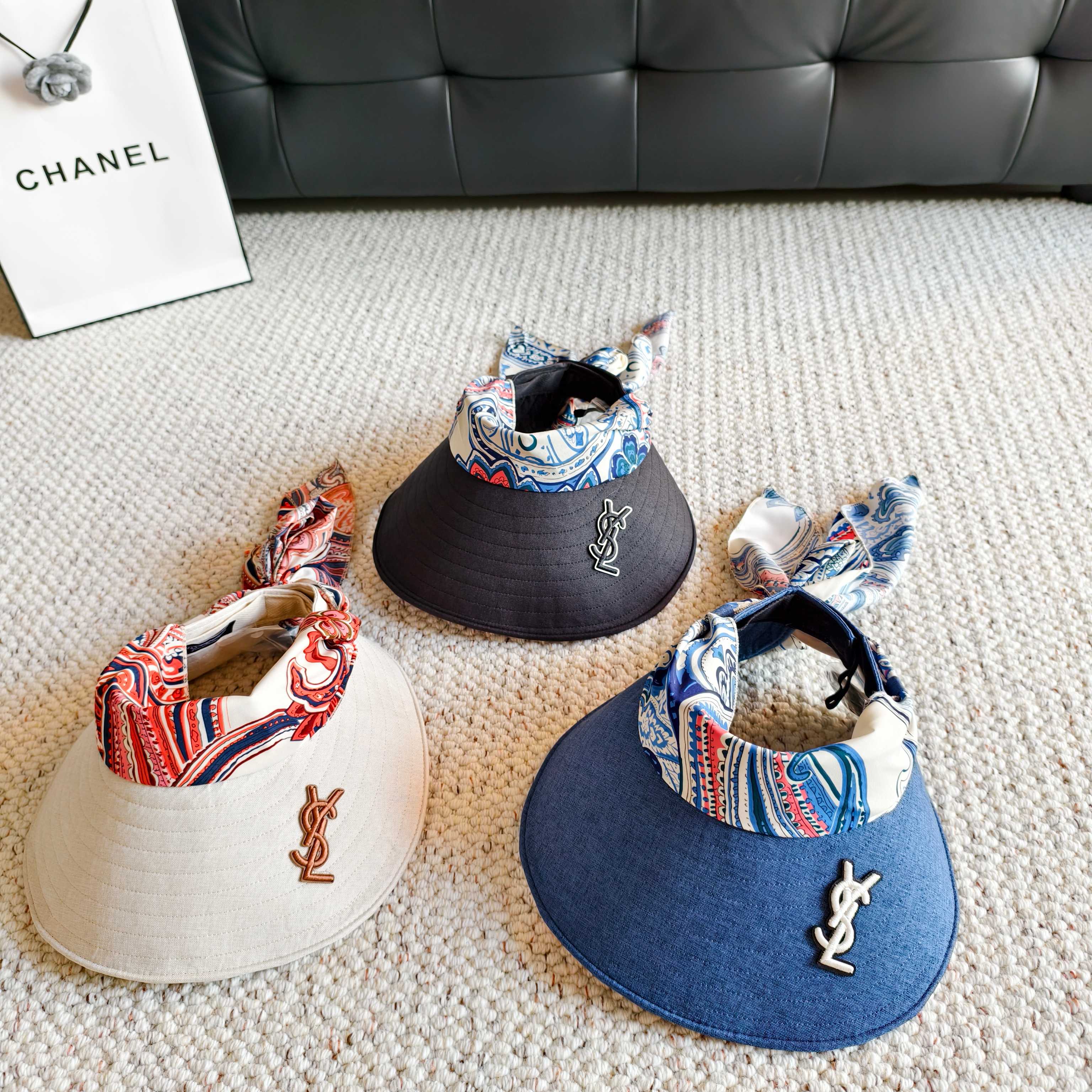 💛配防尘袋 【YSL圣罗兰】2026新款独家款民族风遮阳帽空顶帽，🔆遮阳百搭～休闲出街神器