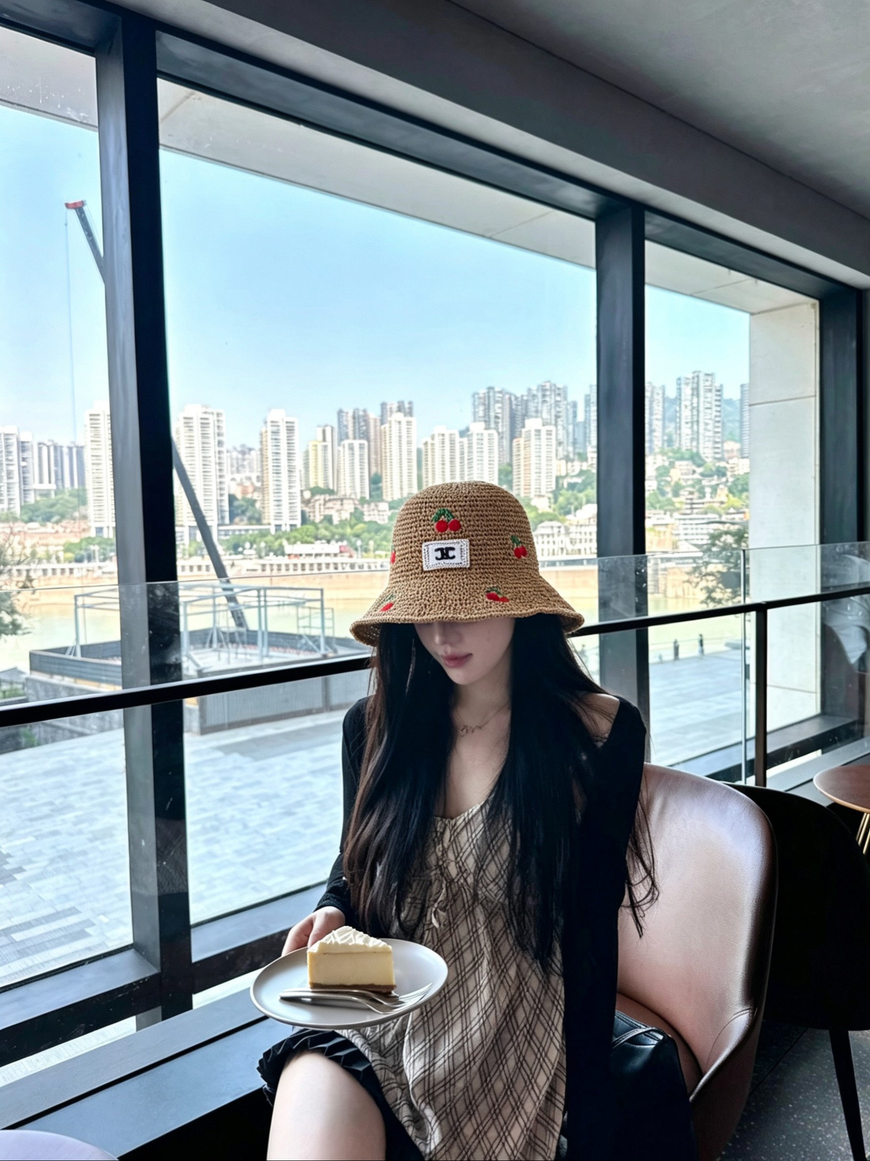 💛配防尘袋【CELINE赛琳】2026新款密编织款刺绣渔夫帽，🔆百搭日常款～休闲出街#