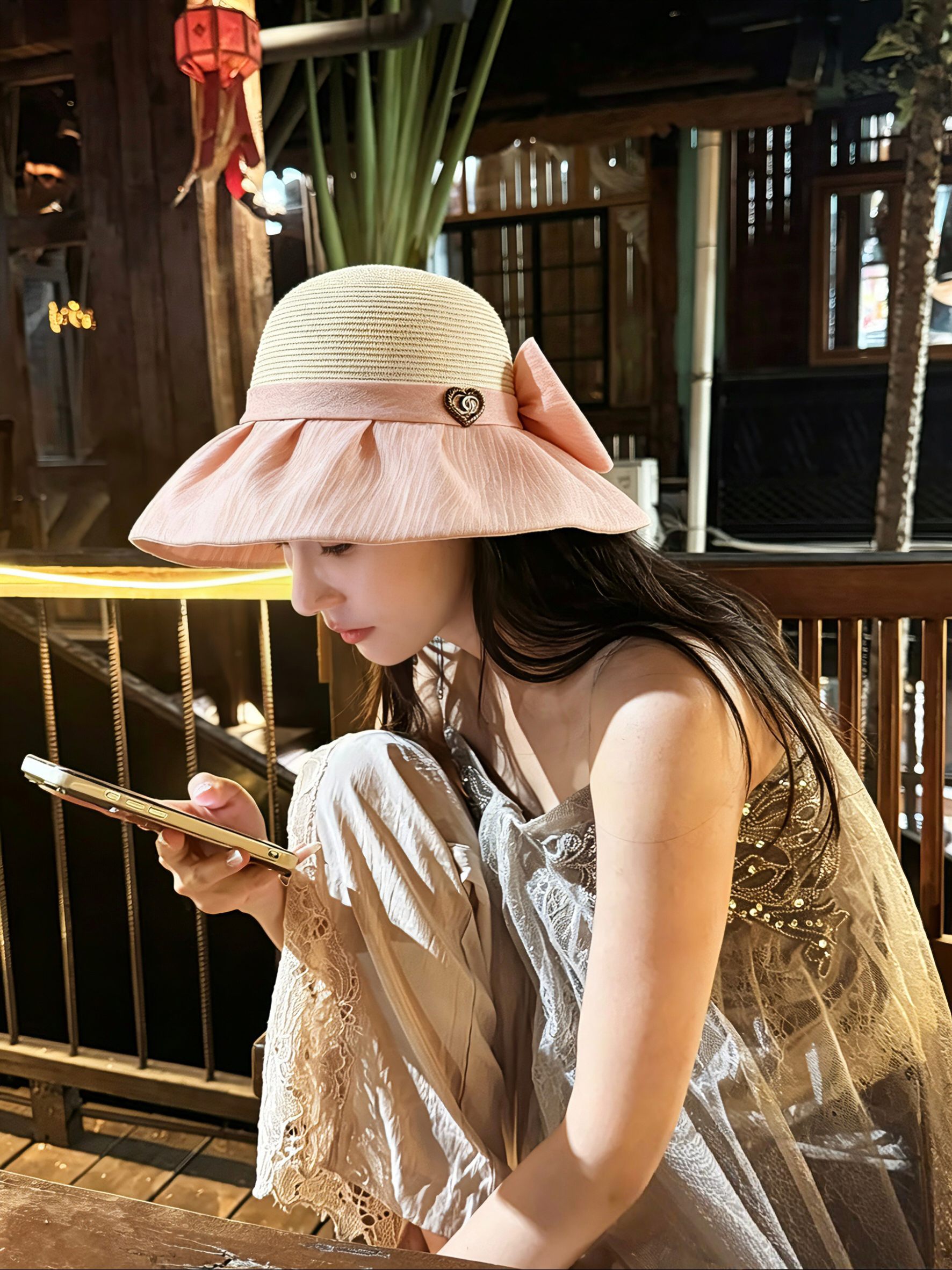 💛配防尘袋【CHANEL香奈儿】2026新款拼接大沿遮阳编织渔夫帽独特设计～度假首选