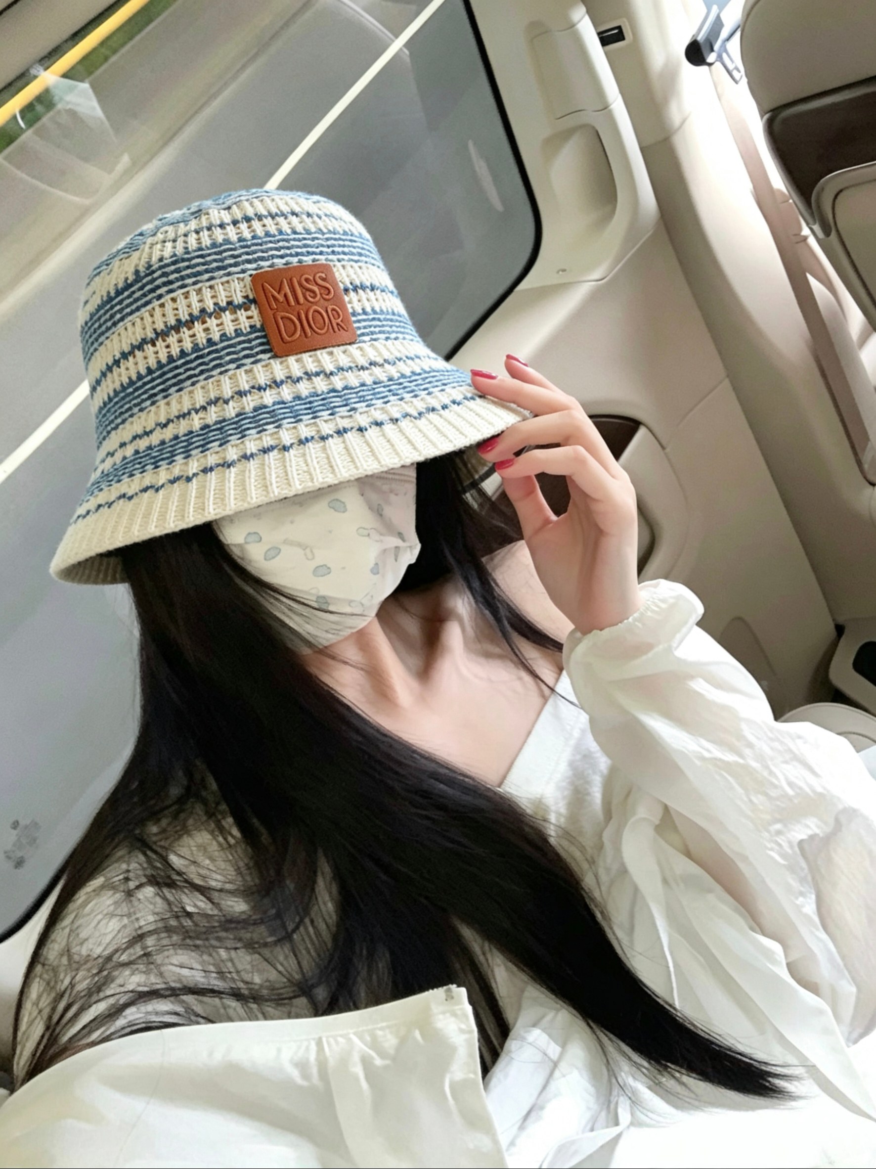 💛配防尘袋【DIOR迪奥】2026春夏新款日常简约桶帽渔夫帽， 独特设计～复古文艺的一款