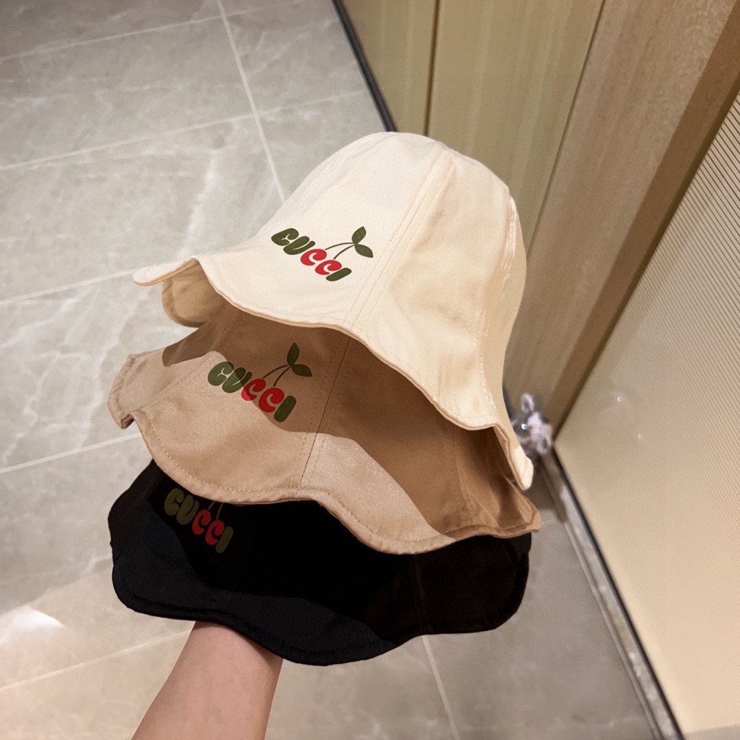 💛配防尘袋【GUCCI古驰】2026新款波浪帽沿防水滑面材质渔夫帽，大牌款超好搭配，赶紧入手！