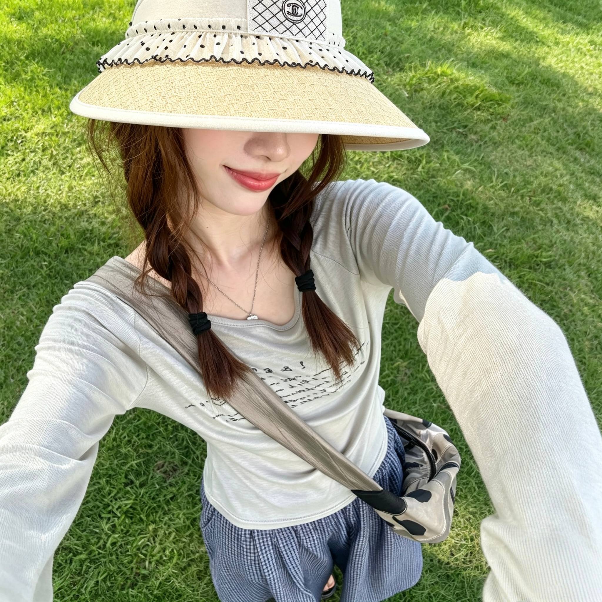 💛配防尘袋 【Chanel香奈儿】2026新款独家小香风大沿遮阳帽空顶帽，🔆遮阳百搭～休闲出街神器