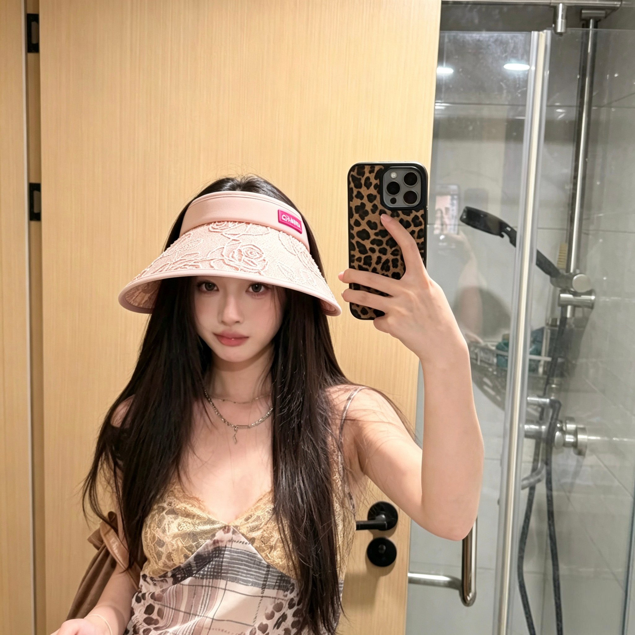 💛配防尘袋 【Chanel香奈儿】2026新款独家小香风大沿遮阳帽空顶帽，🔆遮阳百搭～休闲出街神器