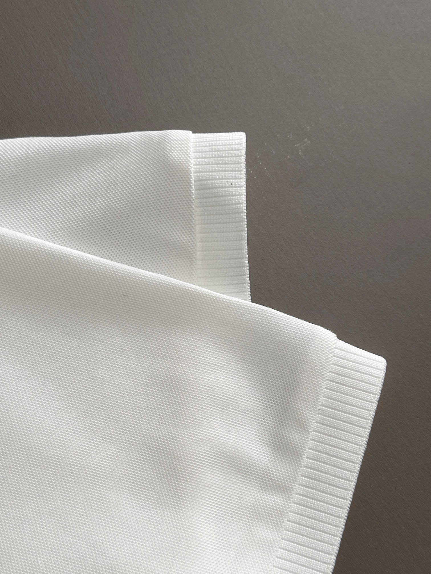 杰尼亚%新疆长绒棉面料柔软舒适透气夏季限量款短袖Polo系列-