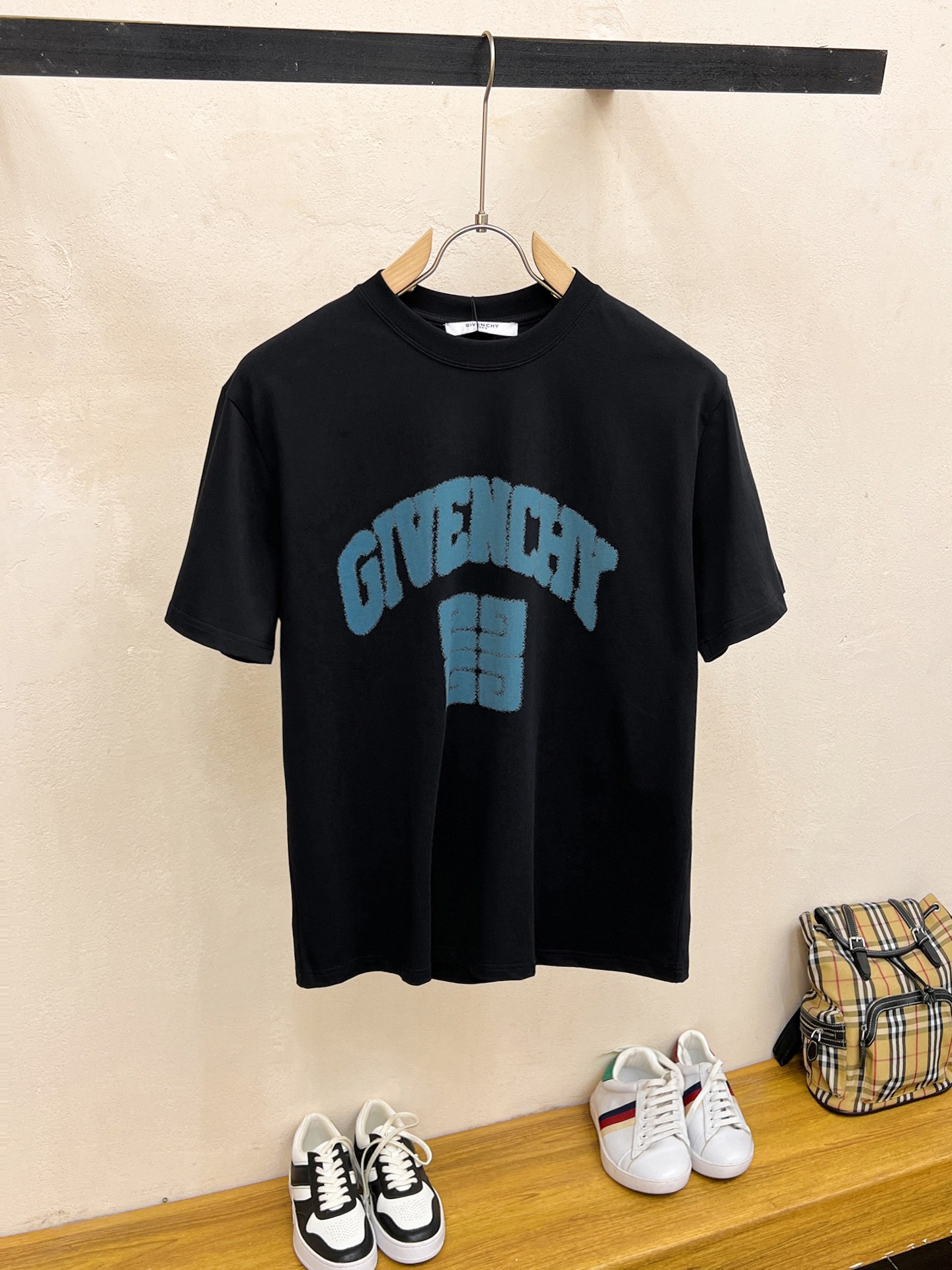 Givenchy Kleidung T-Shirt Schwarz Weiß Drucken Baumwolle Fashion Kurzarm