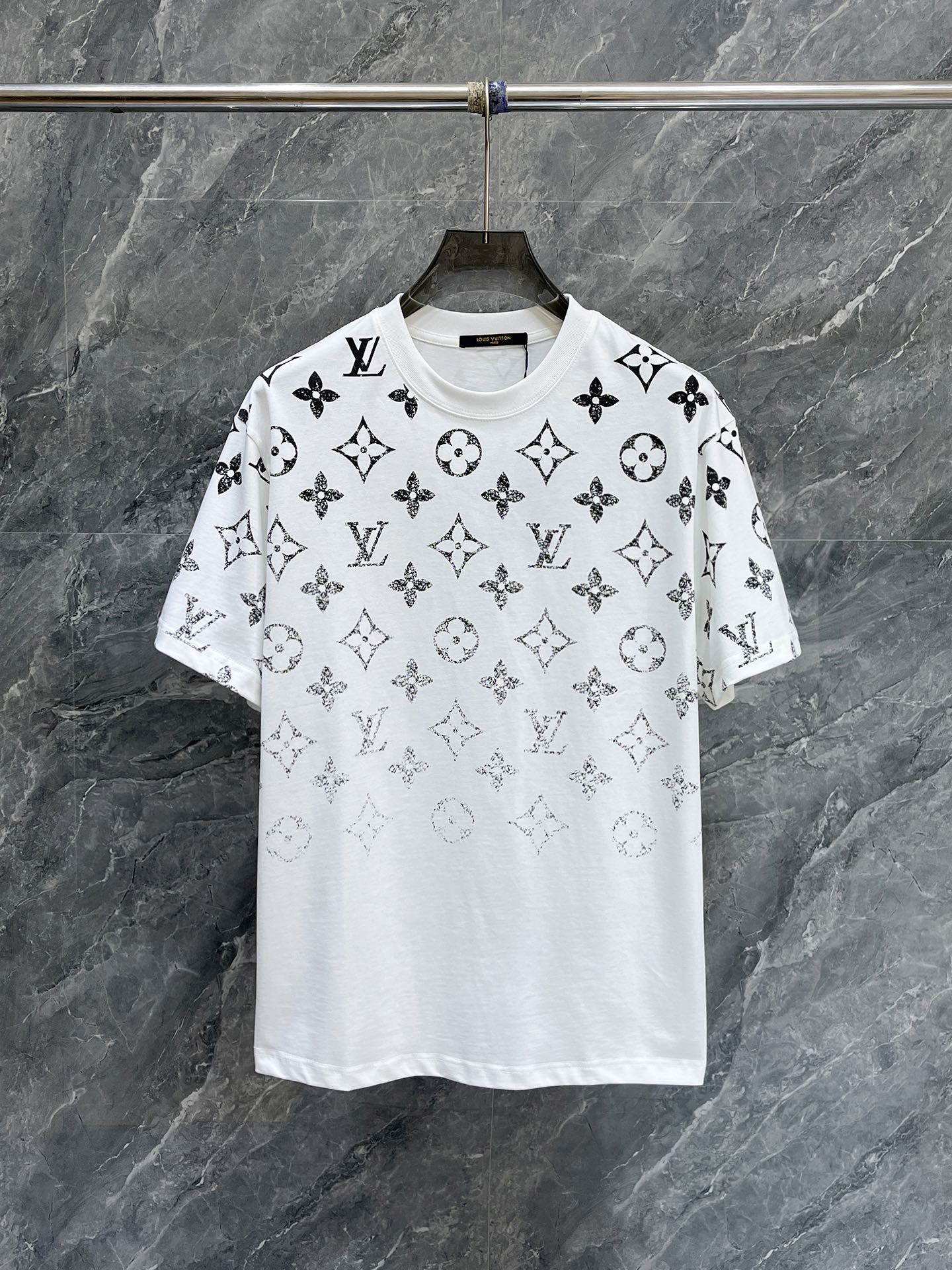 Louis Vuitton AAA+
 Clothing T-Shirt Black White Printing Cotton Short Sleeve