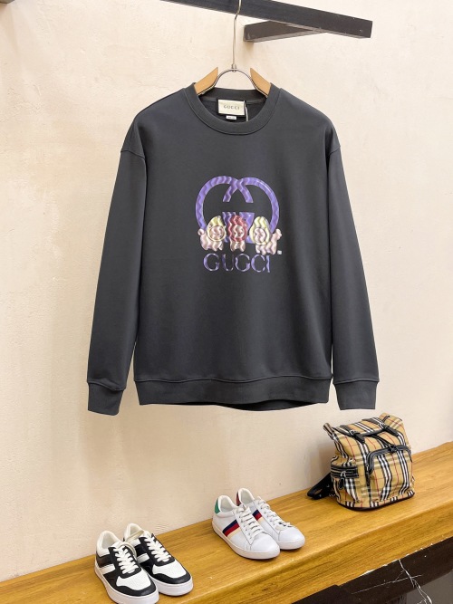 Gucci Men's 2025 Fall/Winter Embroidered Logo Cotton Sweatshirt 6 Gucci Men's 2025 Fall/Winter Embroidered Logo Cotton Sweatshirt