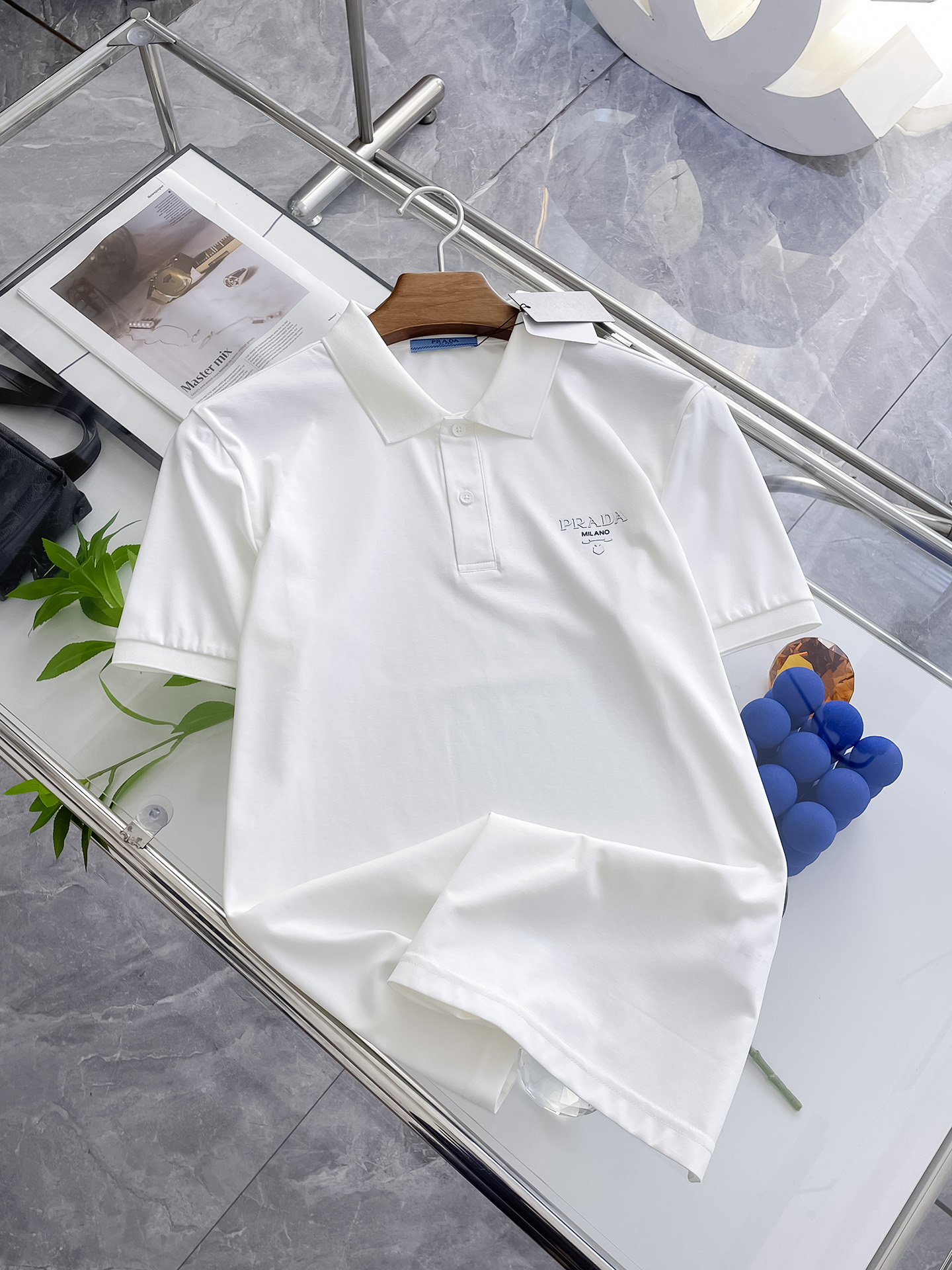 普拉达 高级定制 平纹面料柔软舒适透气2025 夏季 限量款短袖Polo系列𝗦𝗜𝗭𝗘：𝗠-3xl