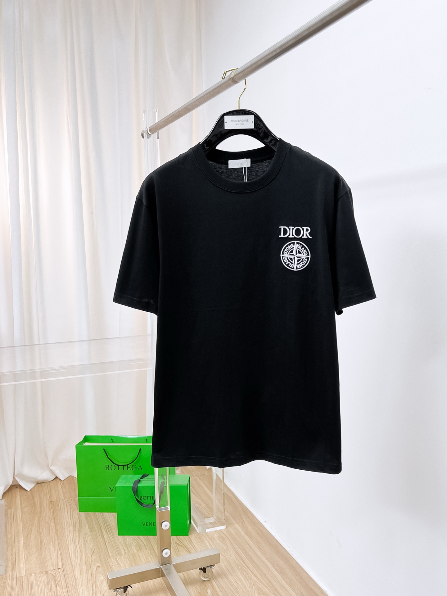 ss迪奥纯棉最新面料（最高版本）经典标识图案logo时尚简约潮流短袖，最顶级的品质专柜原单短袖，顶级制作