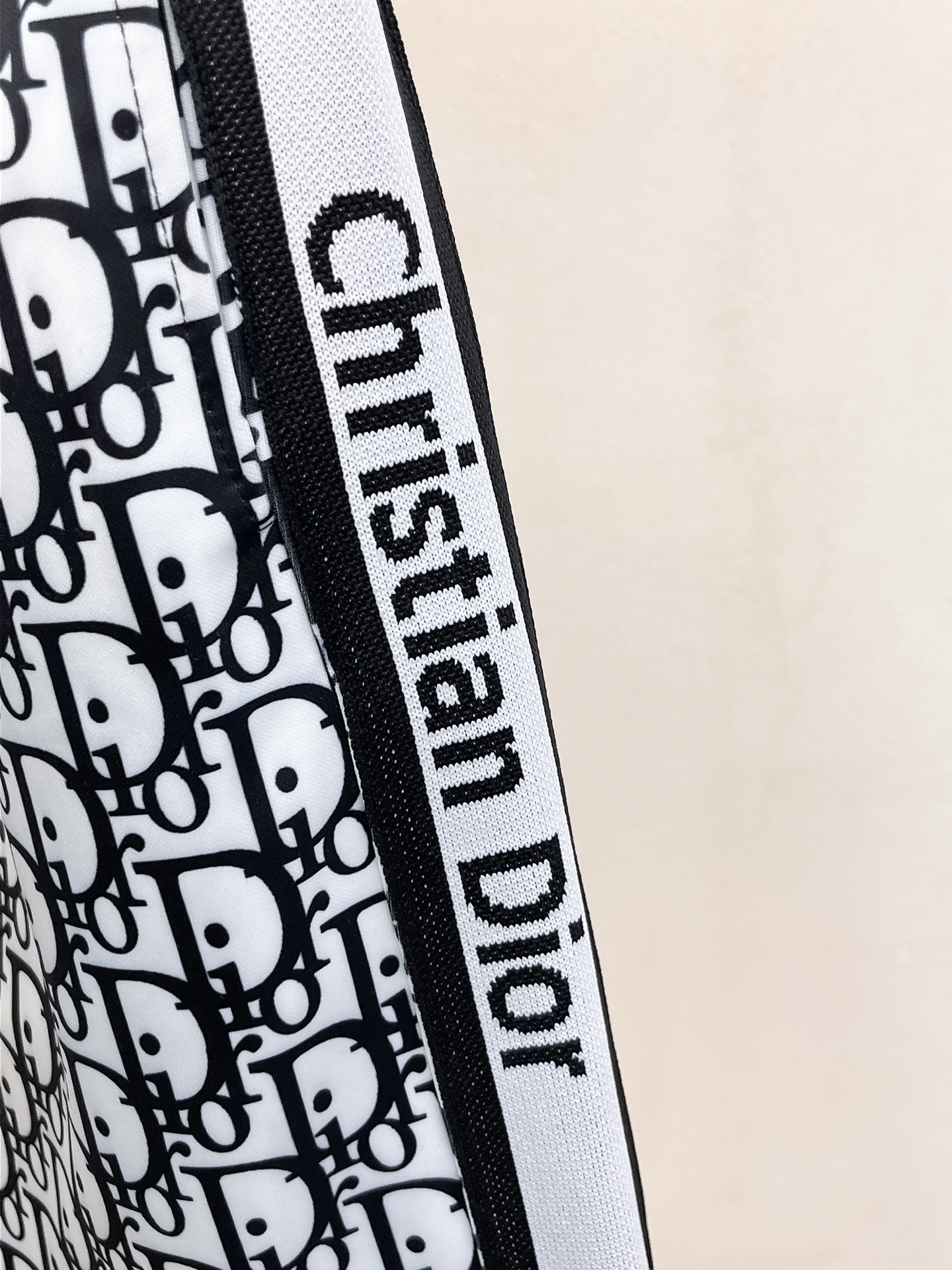 Dior  男士休闲短裤服装,男 3