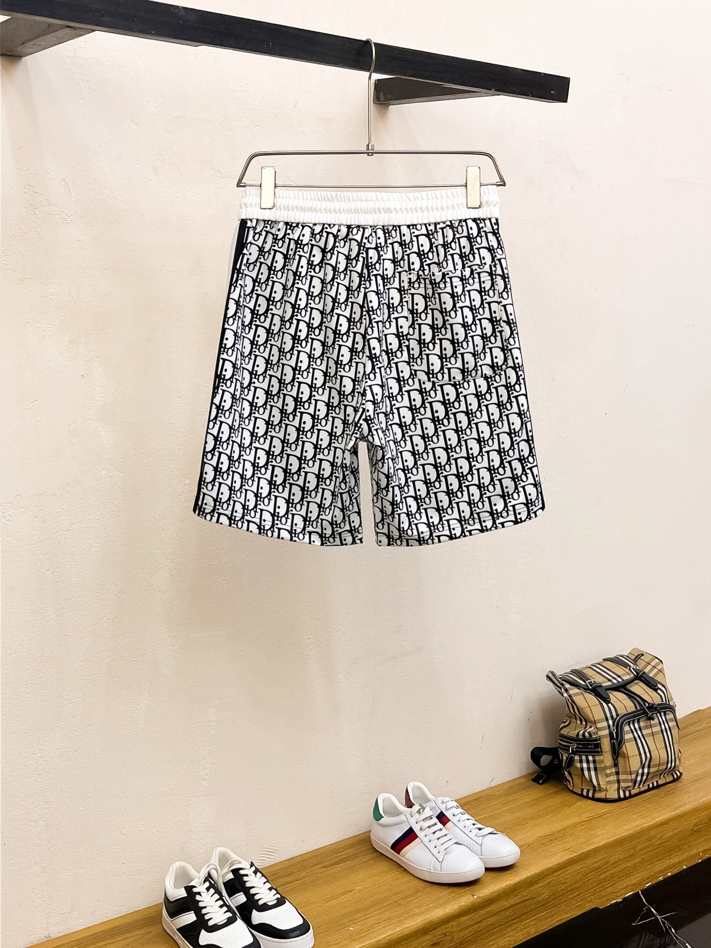 Dior  男士休闲短裤服装,男 8