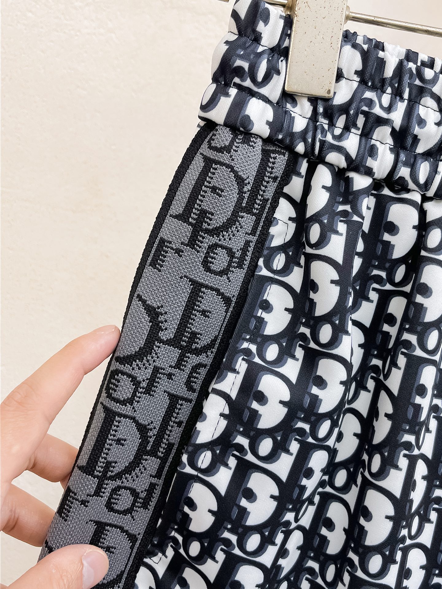 Dior  男士休闲短裤服装,男 3