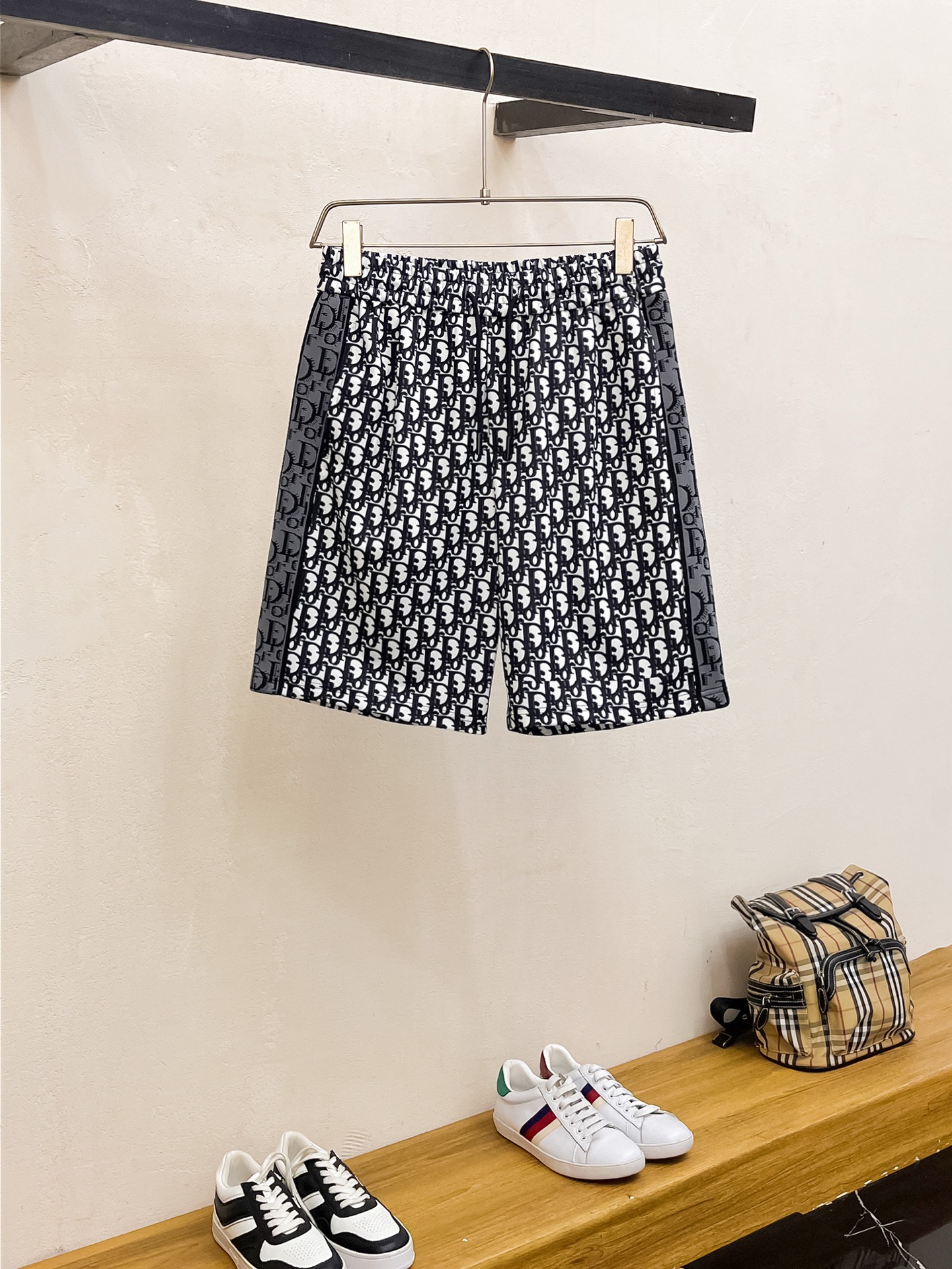 Dior  男士休闲短裤服装,男 1