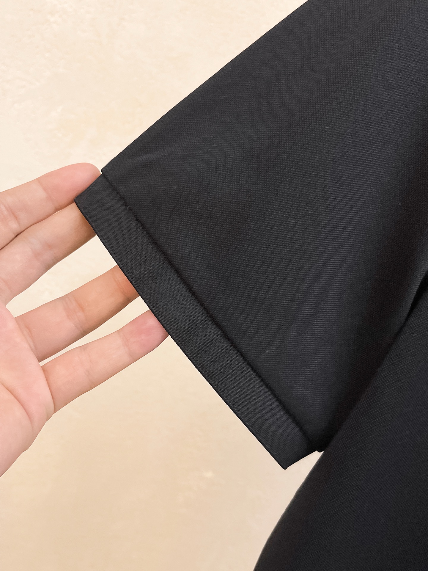 P始祖鸟25SS新款春夏短袖翻领T恤Polo，最高版本客供定制高端朱地面料简单时尚款，拼色螺纹超级好看！