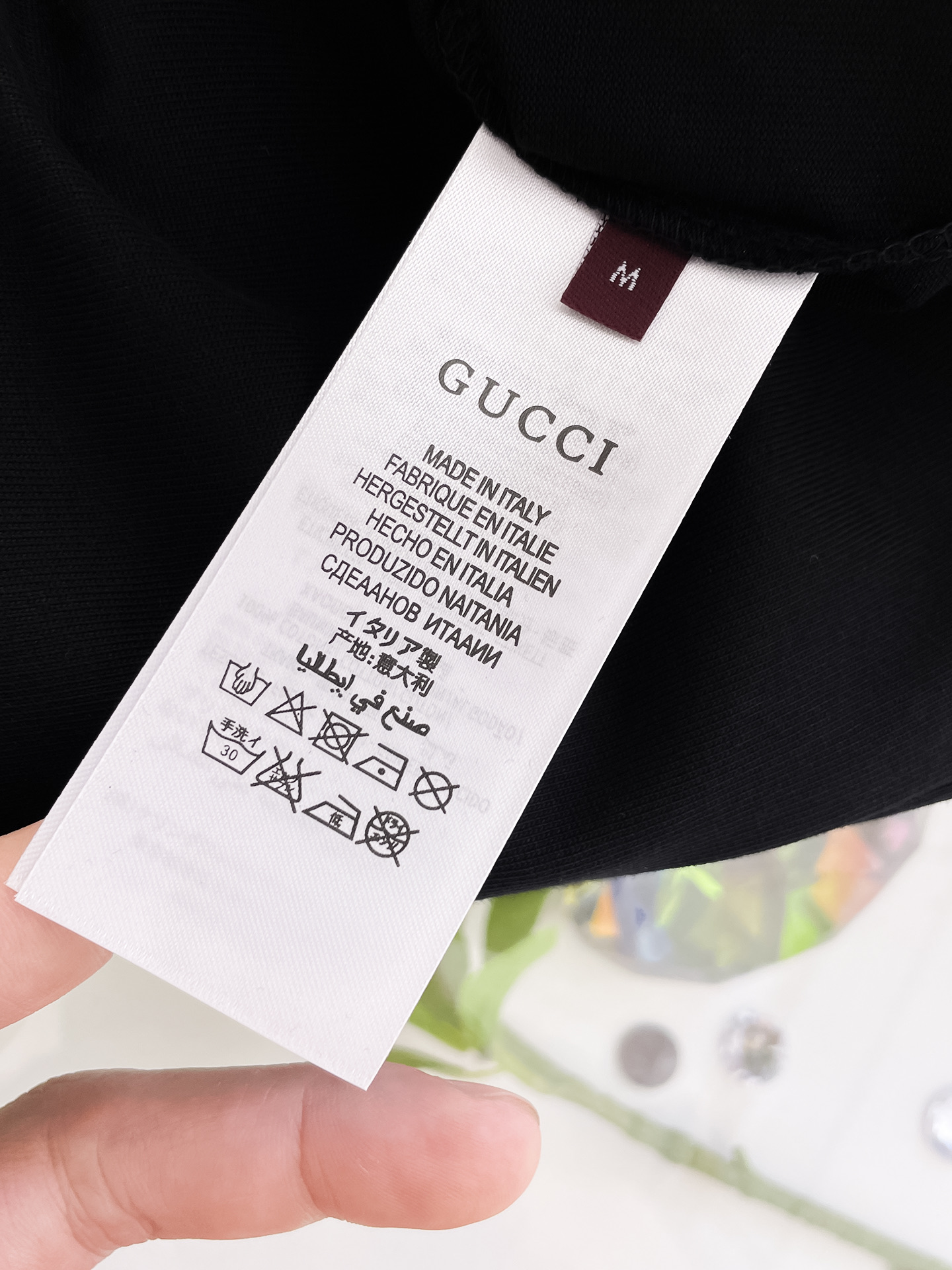 P552P12ss古驰纯棉最新面料经典标识图案logo时尚简约潮流短袖,最顶级的品质专柜原单短袖,顶级制作工艺进口面料,专柜款独特设计,采用进口高端订制面料。官网在售!面料版型超赞 码数:..黑白色 M-2XL - 图片 7